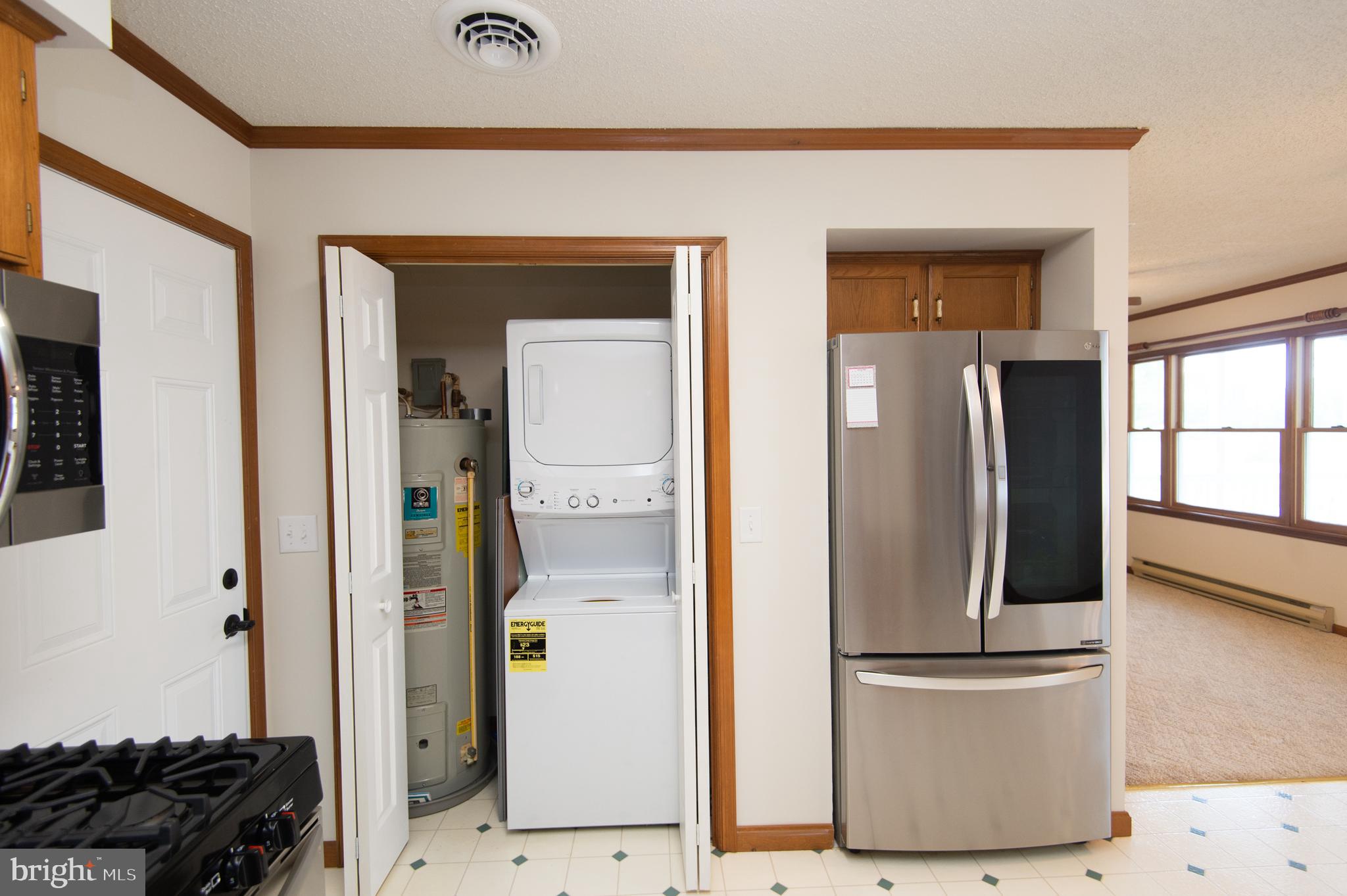 TAYLORS ISLAND - Residential