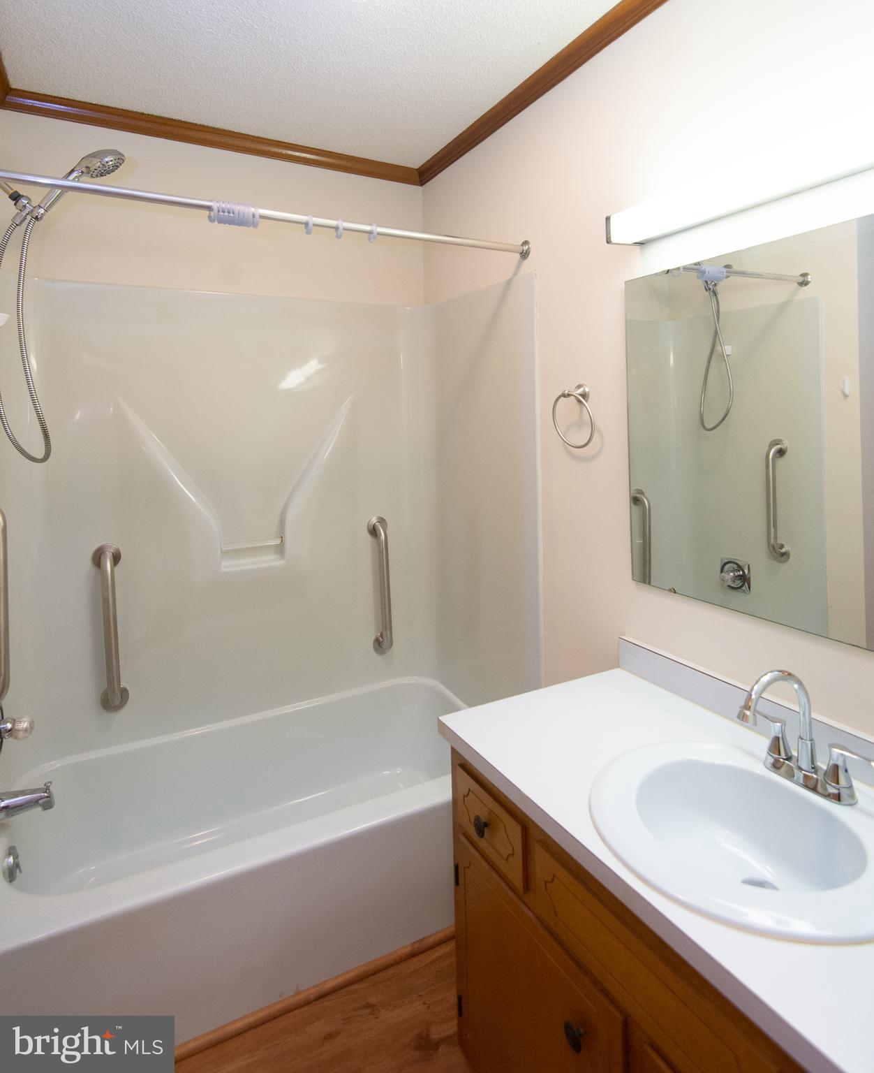 TAYLORS ISLAND - Residential