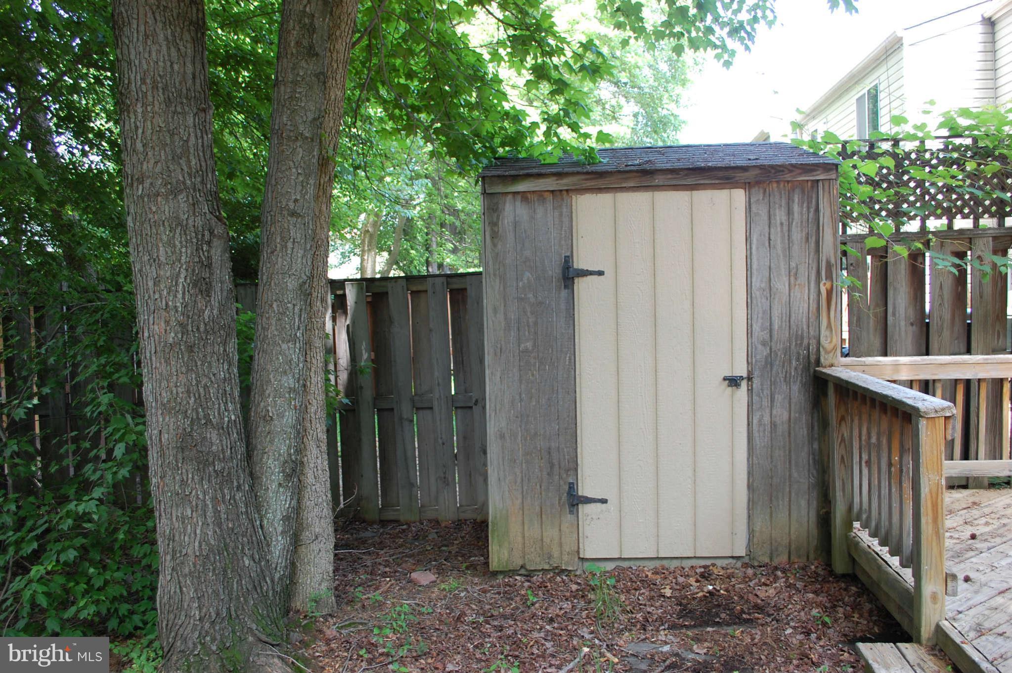 PORT O DUMFRIES - Residential Lease