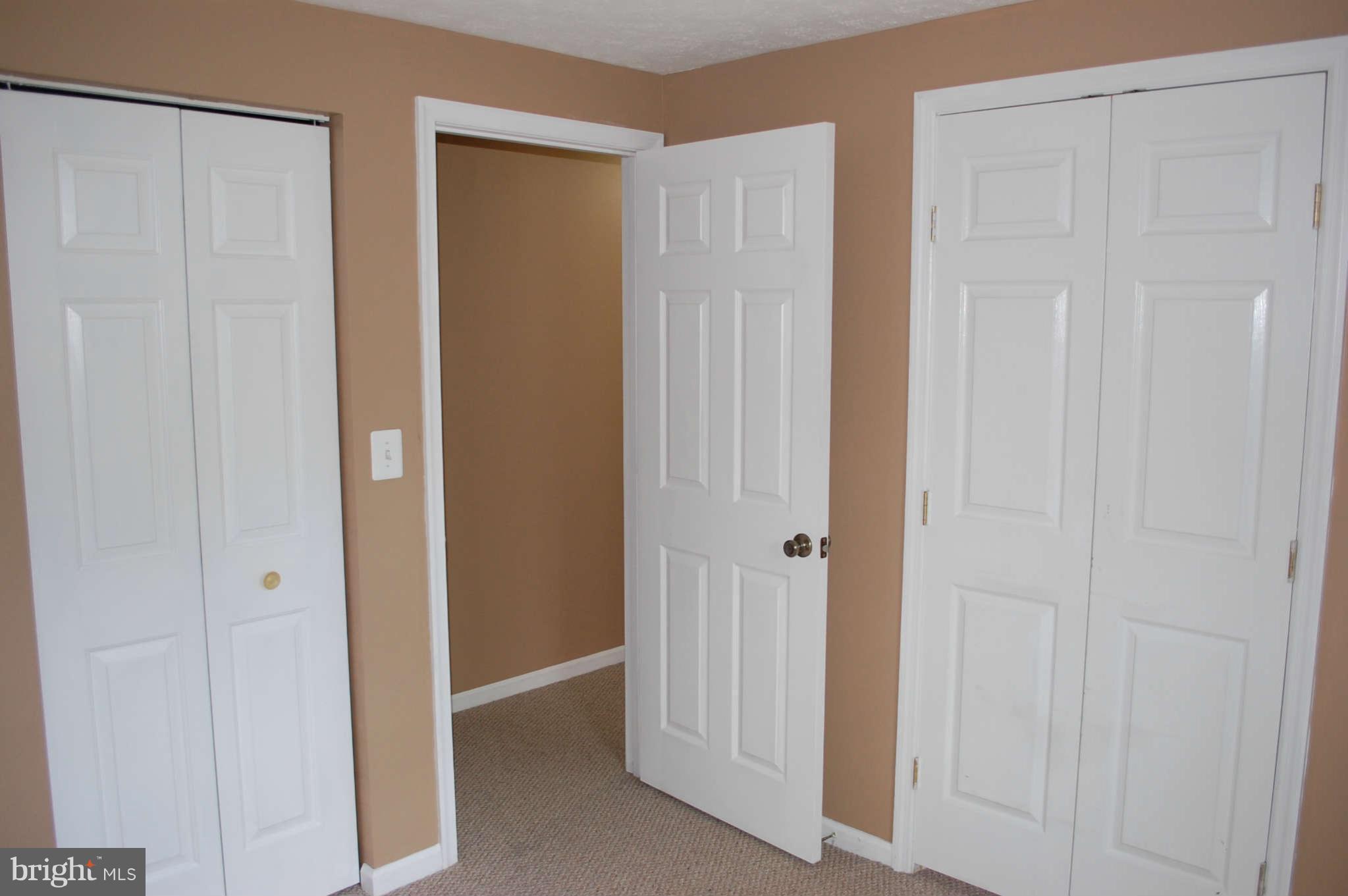 PORT O DUMFRIES - Residential Lease