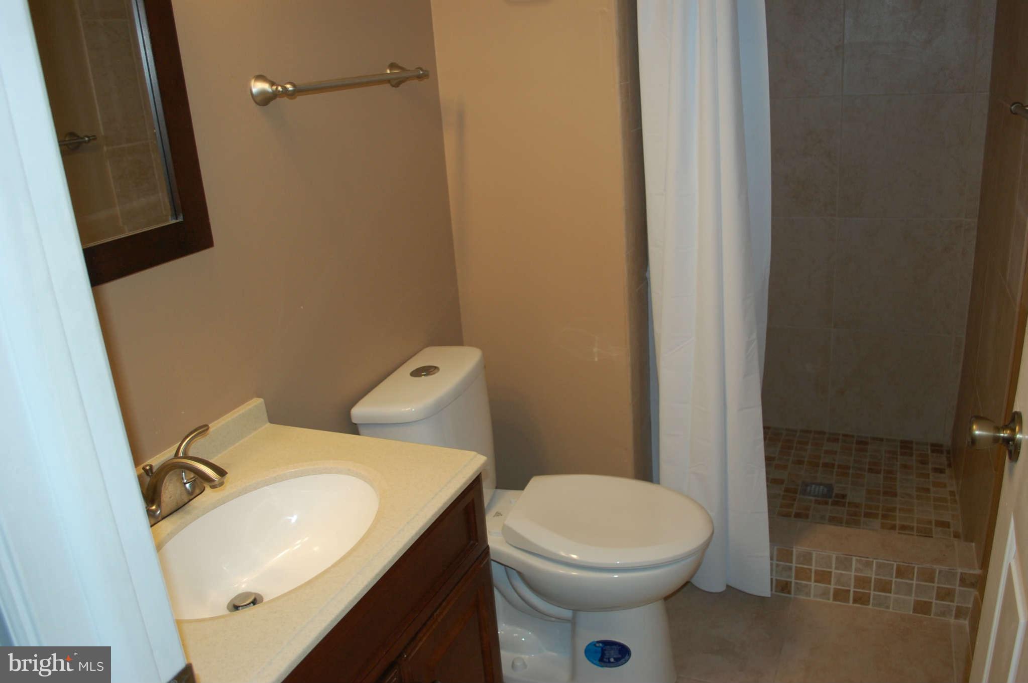 PORT O DUMFRIES - Residential Lease