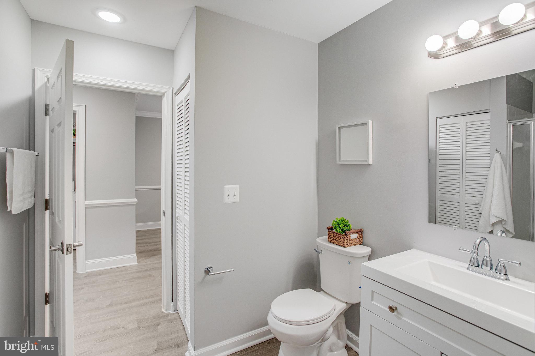 SUMMERHOUSE II CONDO - Residential