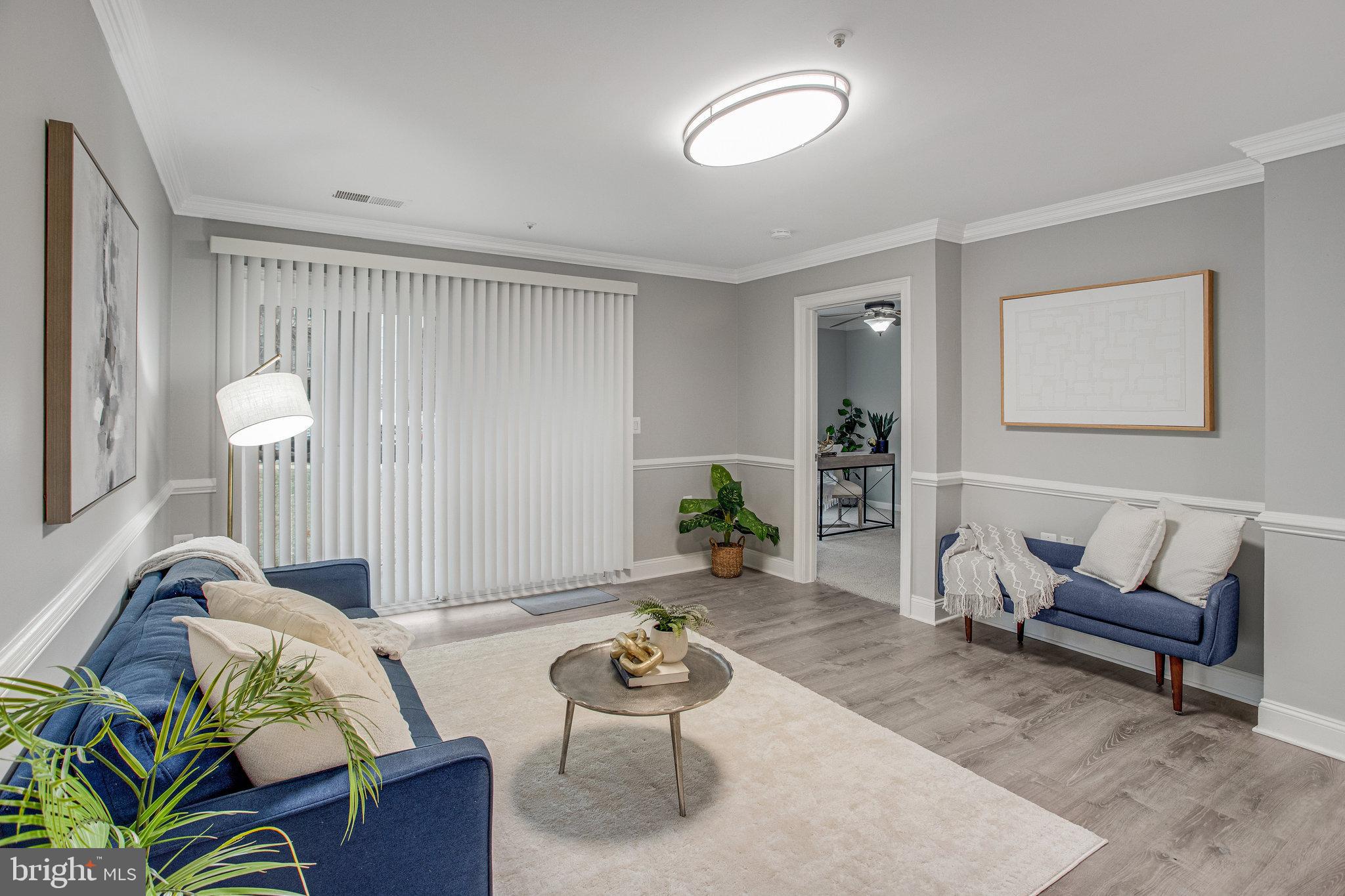 SUMMERHOUSE II CONDO - Residential