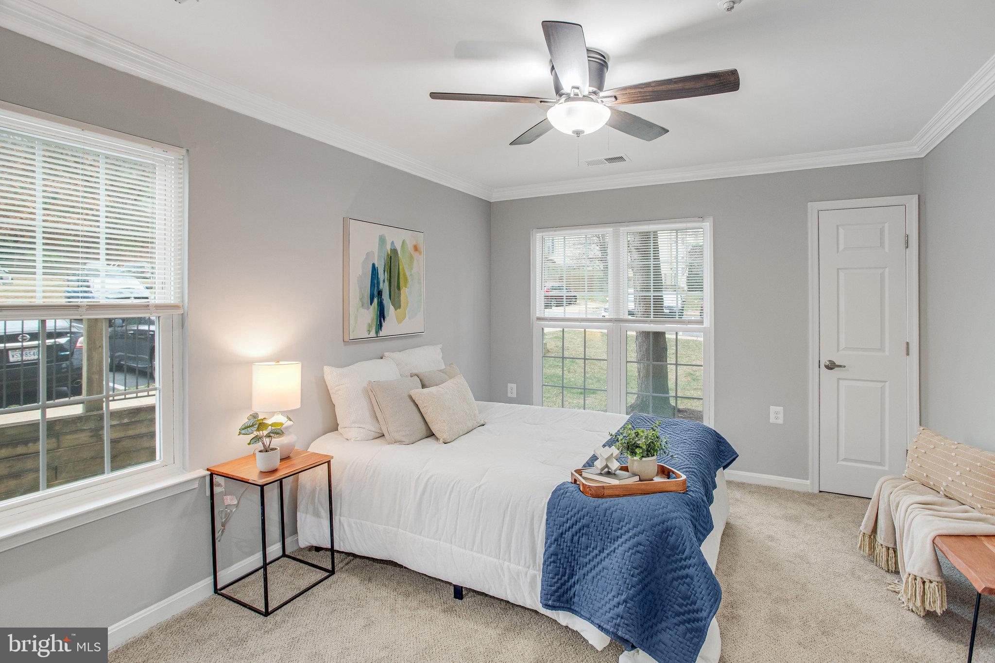 SUMMERHOUSE II CONDO - Residential