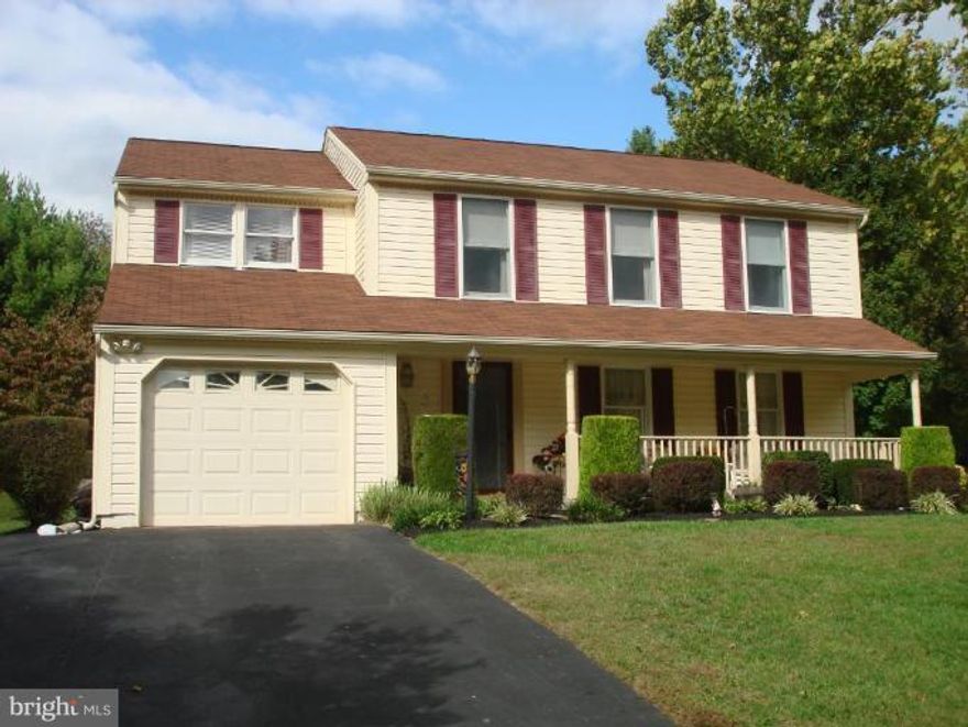 Lovely 4-BR/2.5 bath home;  2,800 sq ft w/basement/garage. New hardwood & ceramic floors. Renovated baths & kitchen w/granite & stainless appliances; new carpet in BRs. Eat-in kitchen, dining room, family room w/fireplace, encl sunroom & deck. Large yard w/swingset. Quiet cul-de-sac. Close to Mall, Rte 29 & 32. Top-rated Clemens Crossing Elementary. Use Agent Lease, Credit Report, & Application.