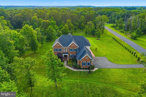 Photo of 7306 Bull Run Post Office Rd, CENTREVILLE, VA 20121 (MLS # VAFX2319510)