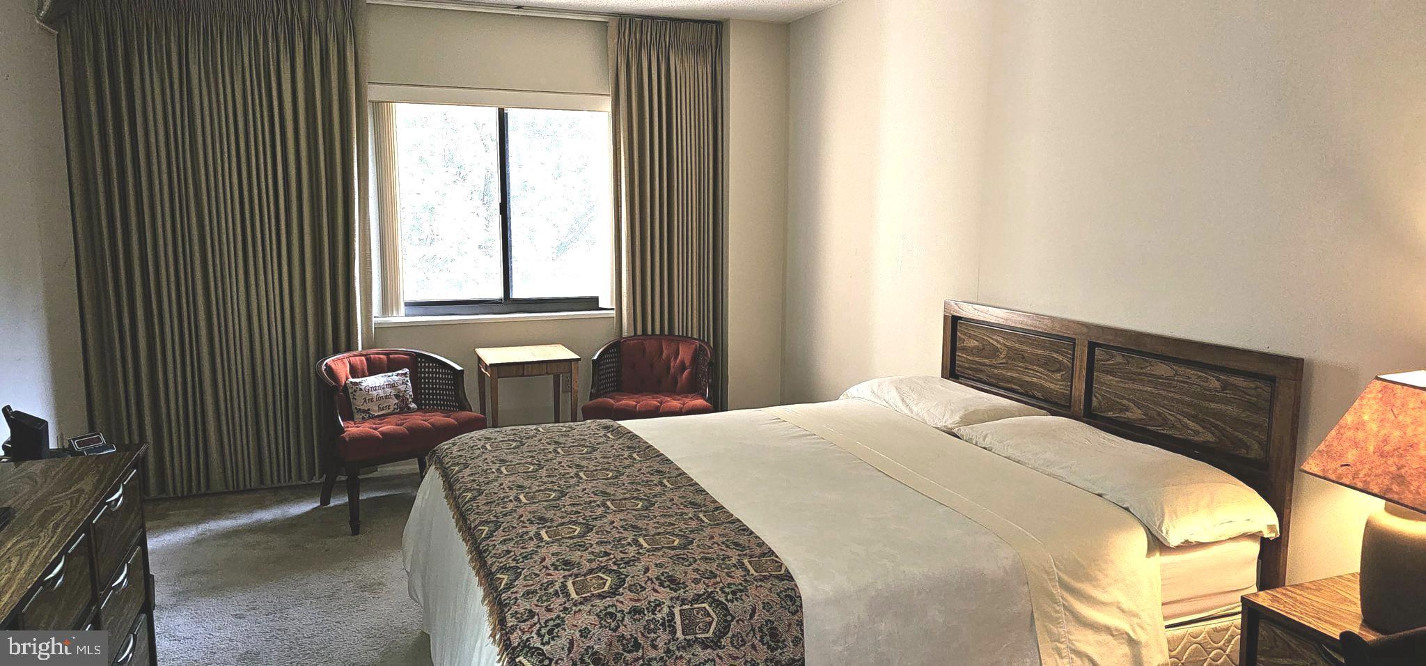 GREENS AT LEISURE WORLD - Residential