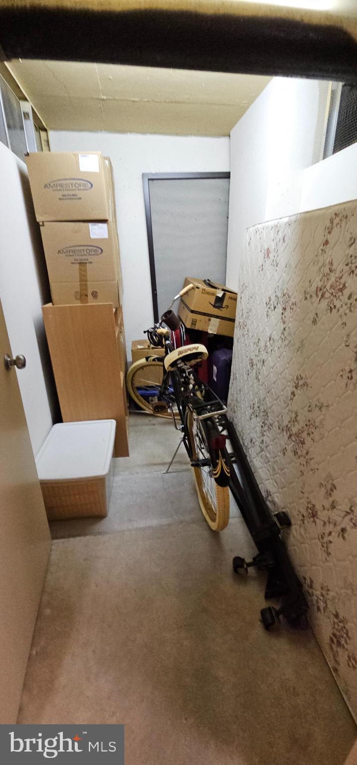 GREENS AT LEISURE WORLD - Residential