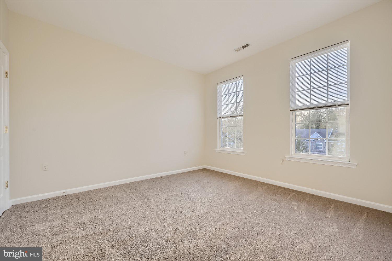 GREENWAY FARMS - Residential Lease