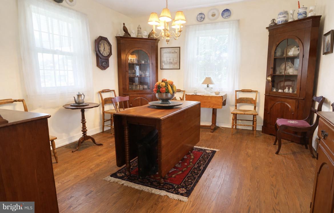 WILLOW FARMS - Residential