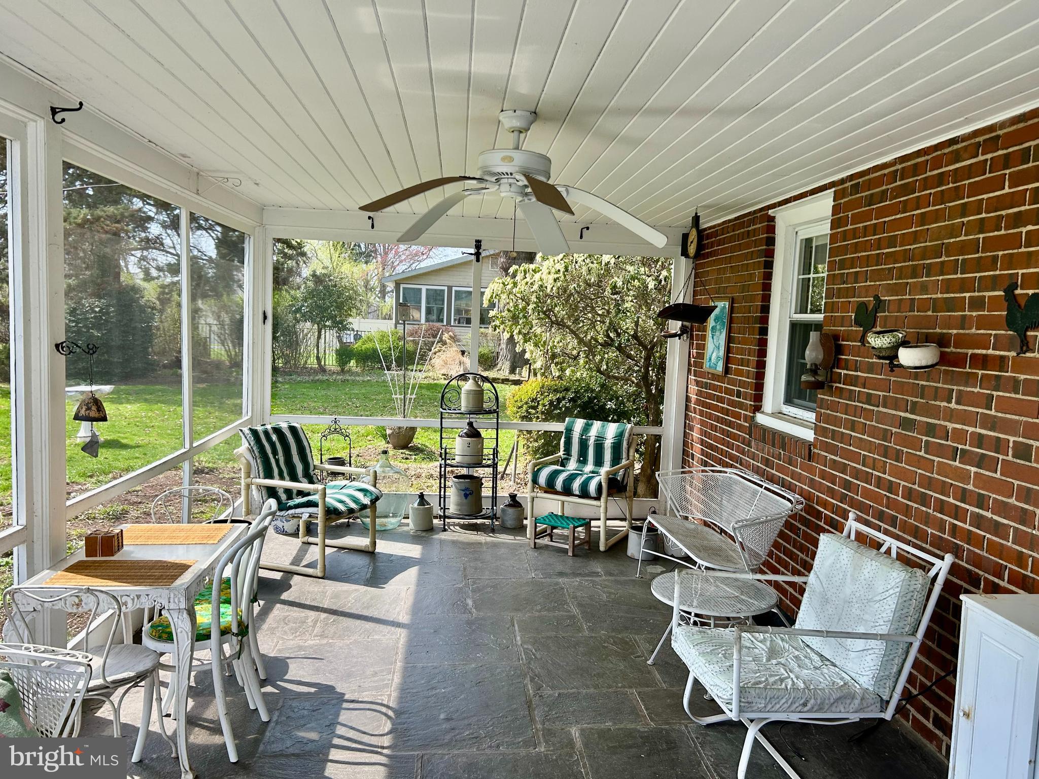 WILLOW FARMS - Residential