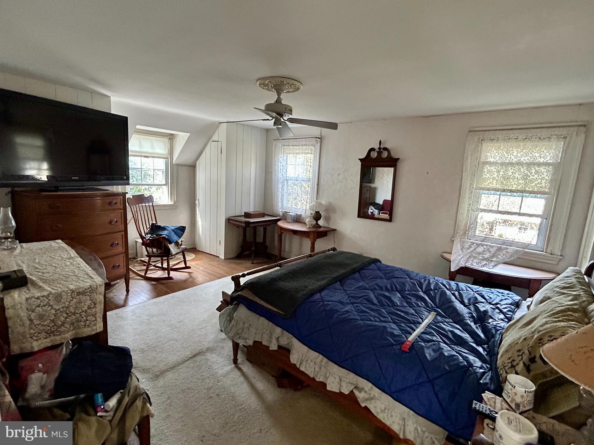 WILLOW FARMS - Residential