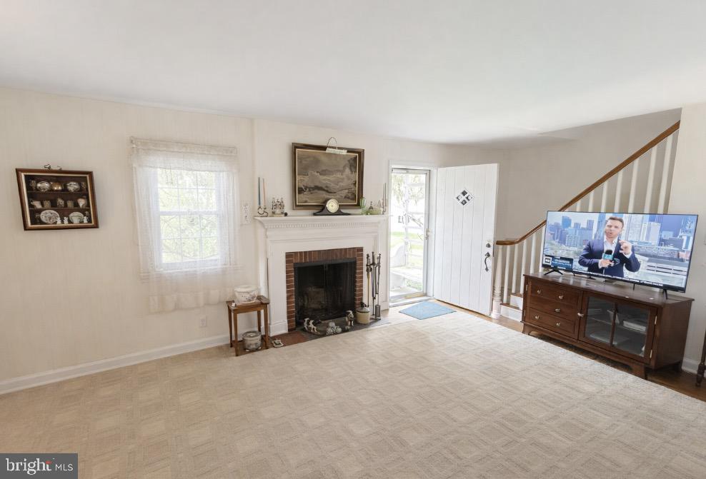 WILLOW FARMS - Residential