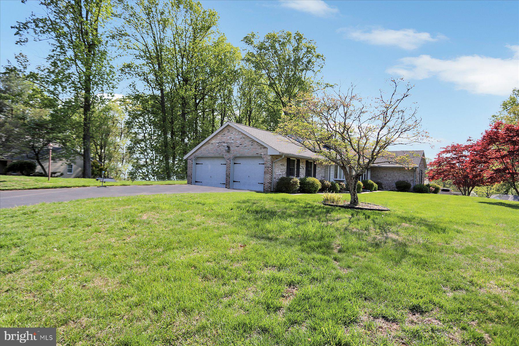 VALLEY VIEW - Residential