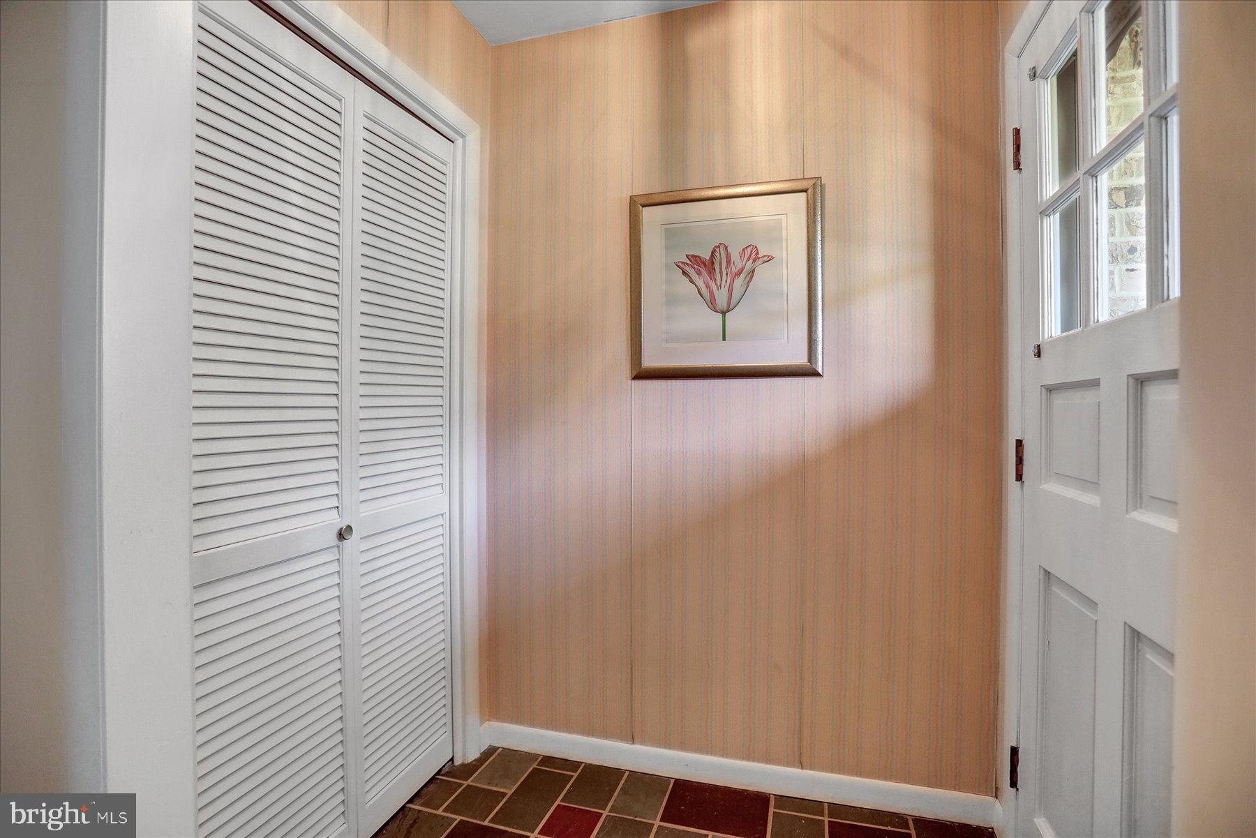VALLEY VIEW - Residential