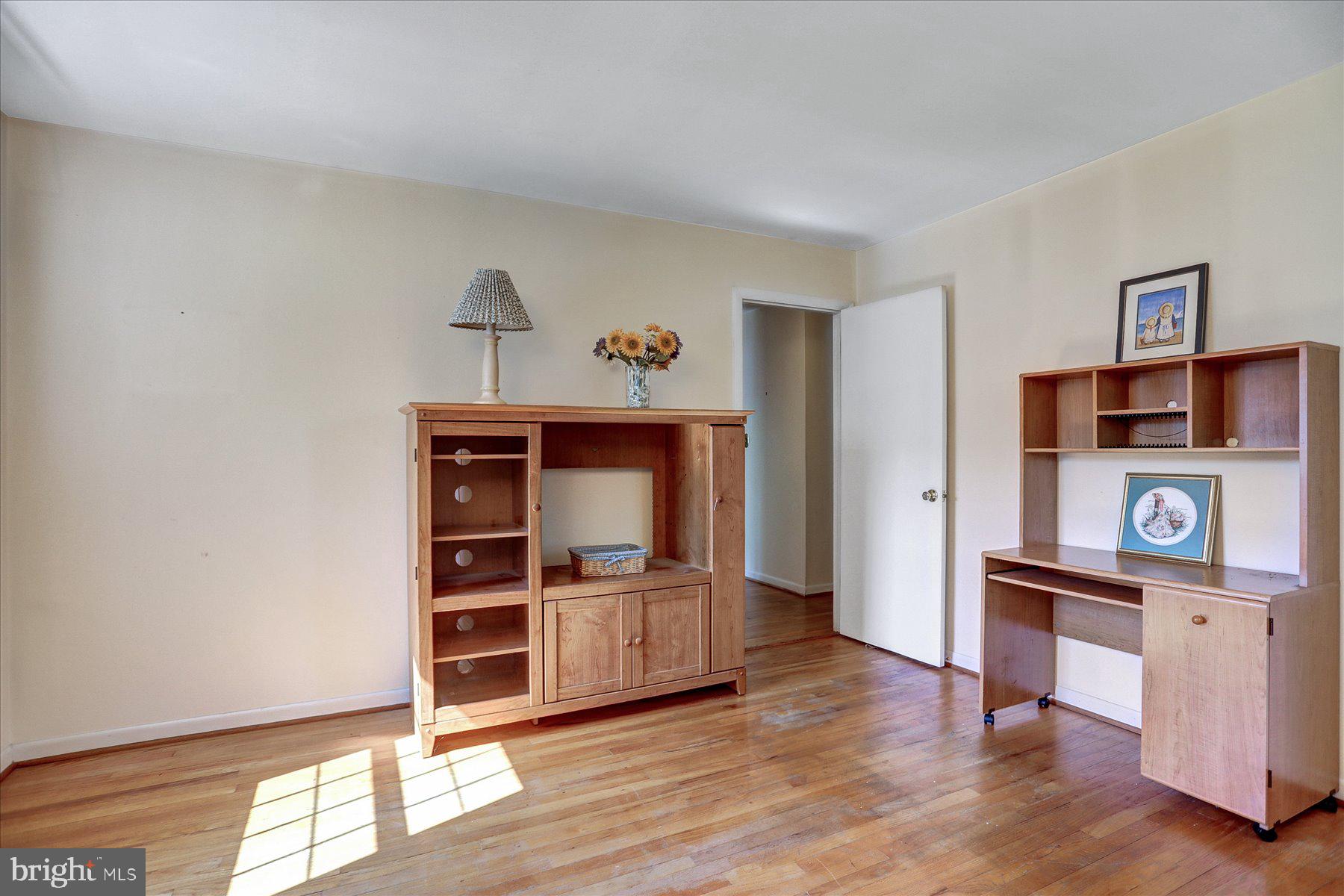 VALLEY VIEW - Residential