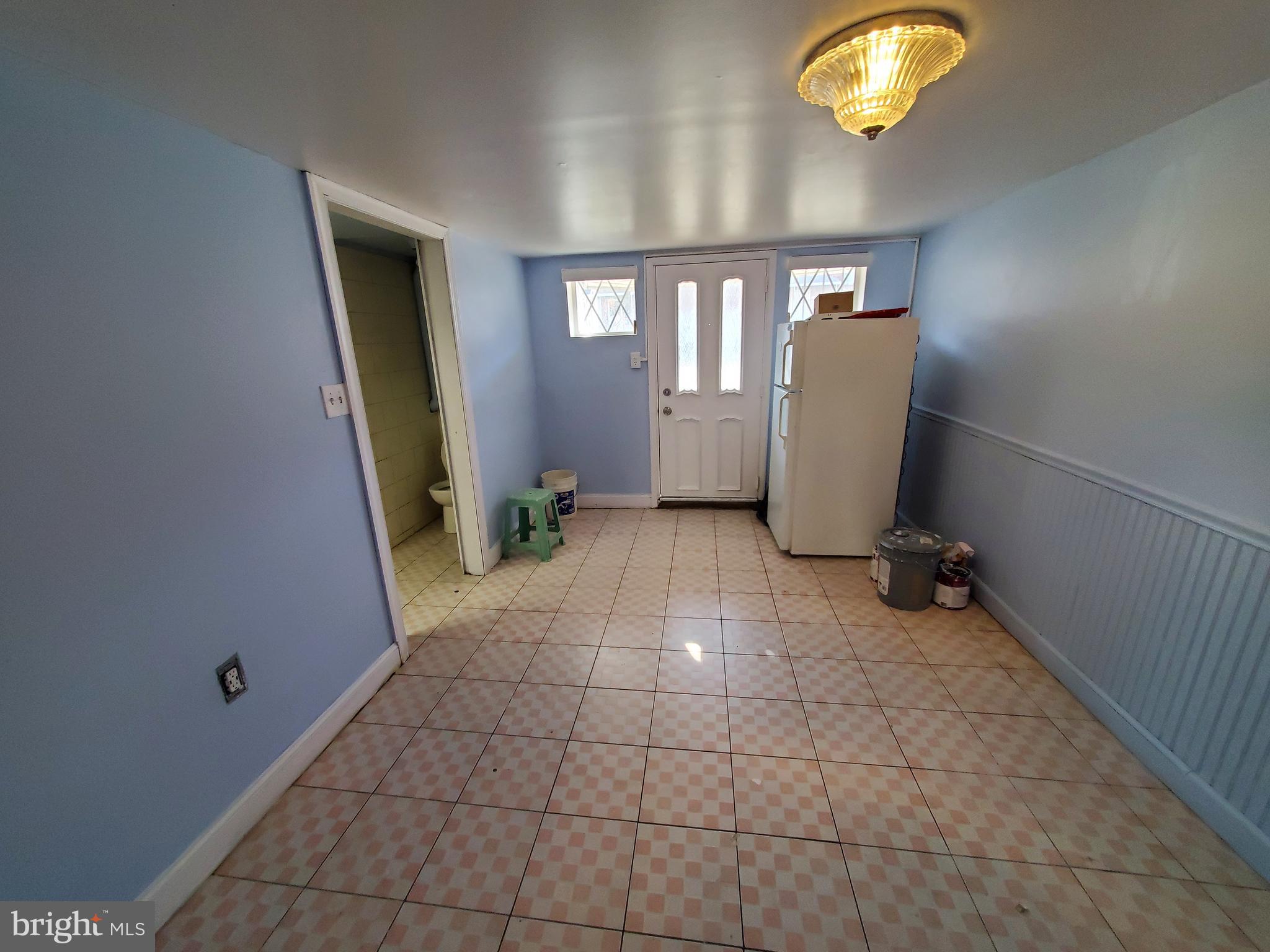 PHILADELPHIA (SOUTHWEST) - Residential