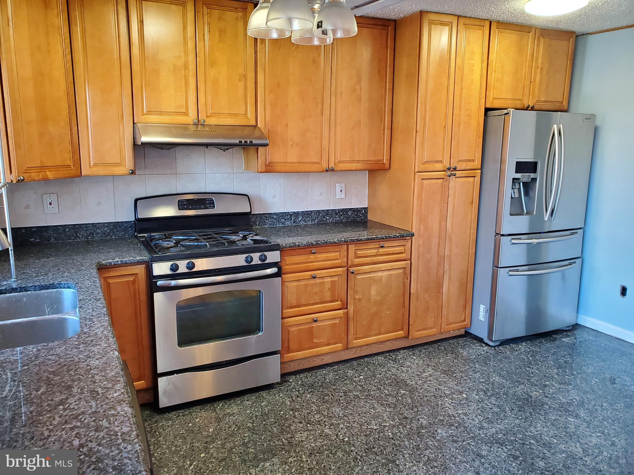 PHILADELPHIA (SOUTHWEST) - Residential