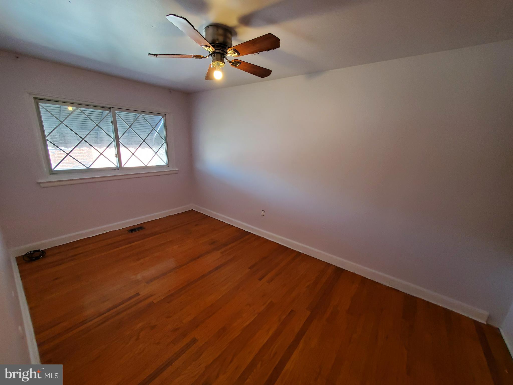 PHILADELPHIA (SOUTHWEST) - Residential