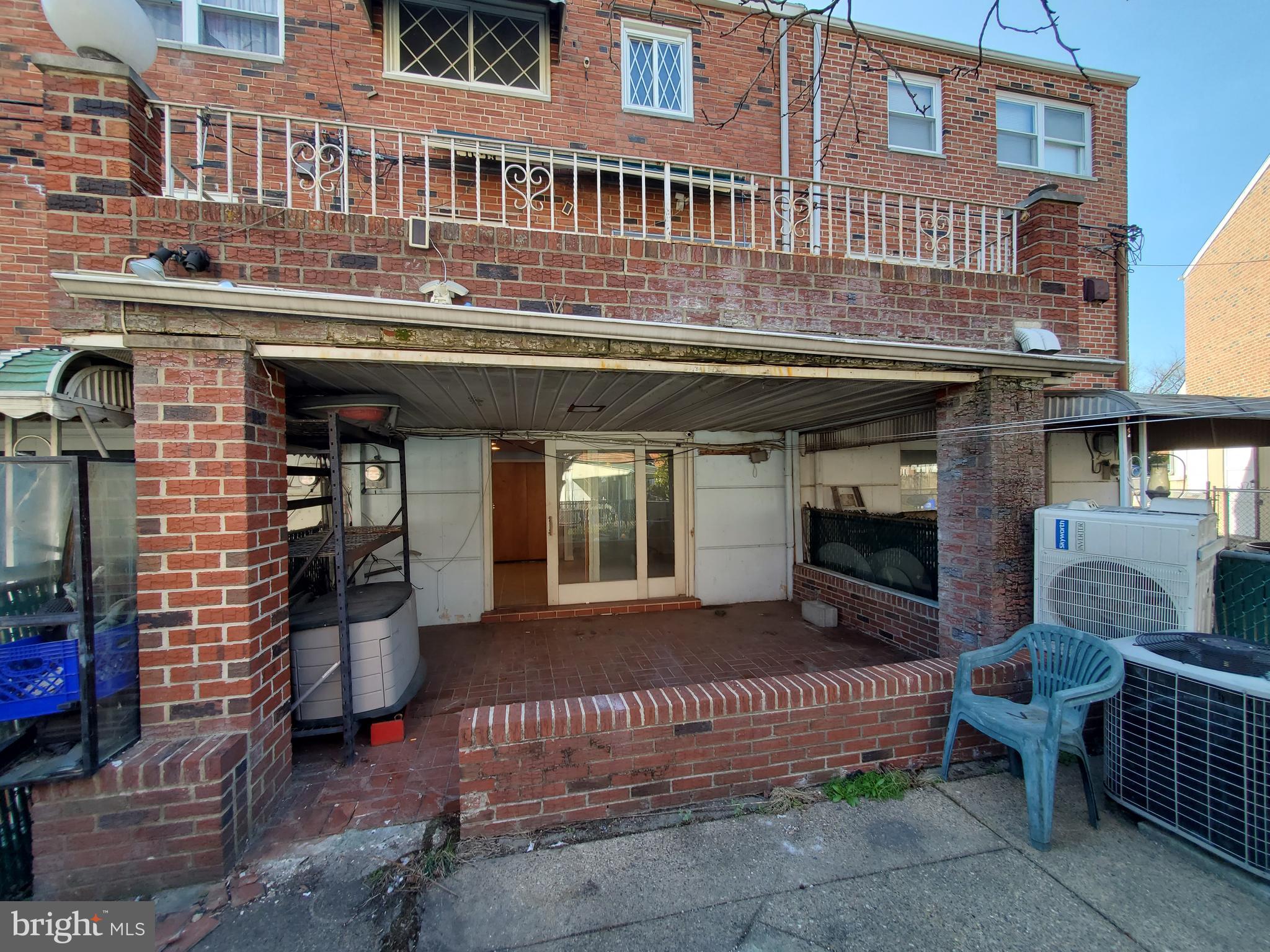 PHILADELPHIA (SOUTHWEST) - Residential