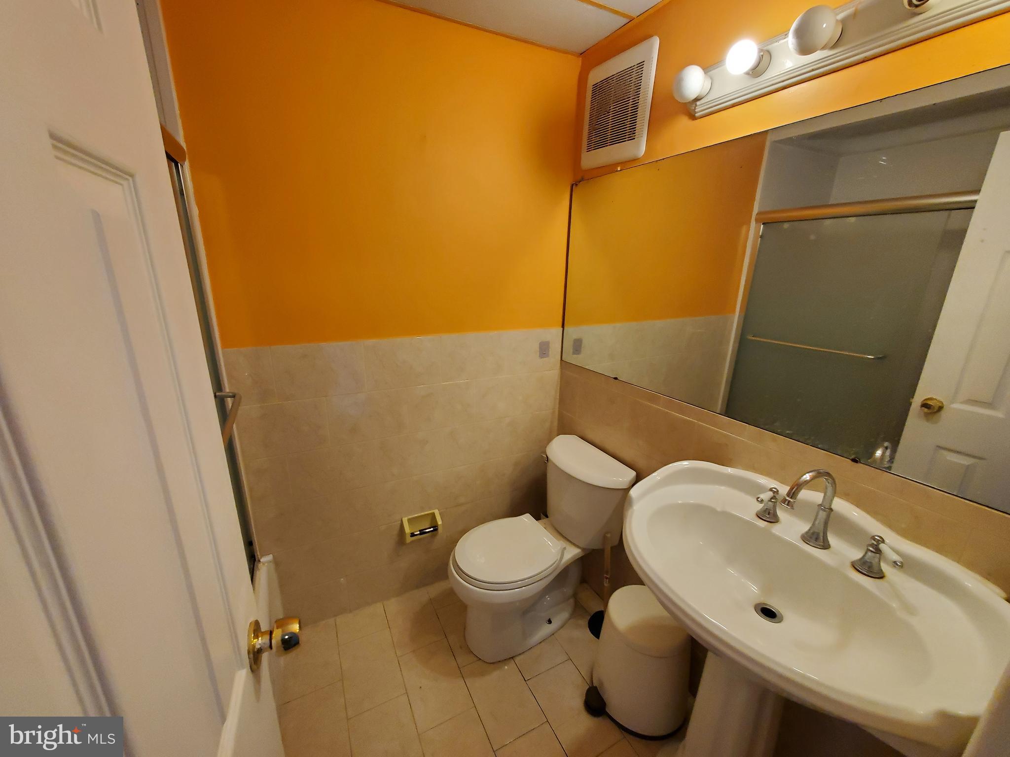 PHILADELPHIA (SOUTHWEST) - Residential