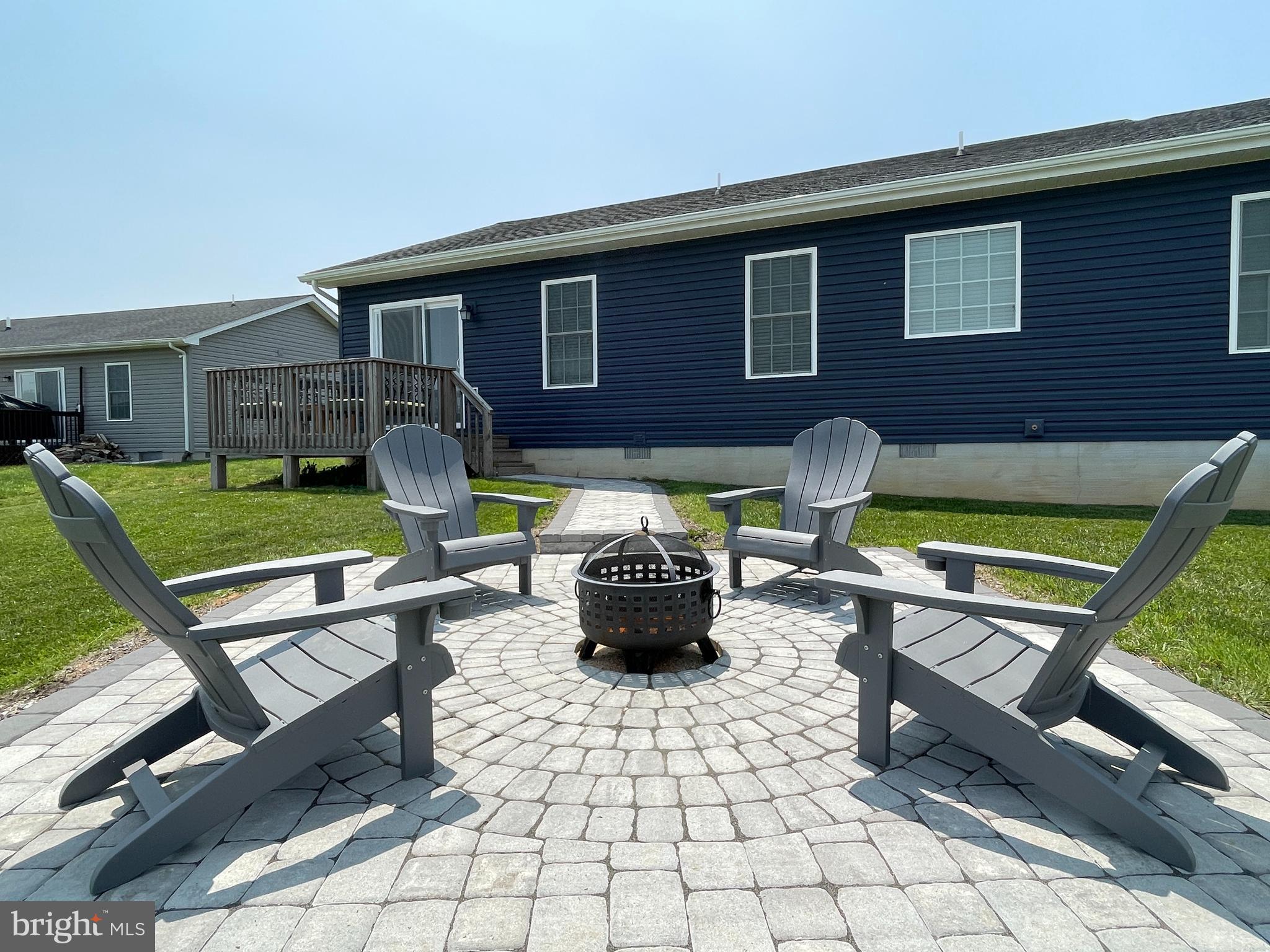 PEBBLE RIDGE - Residential