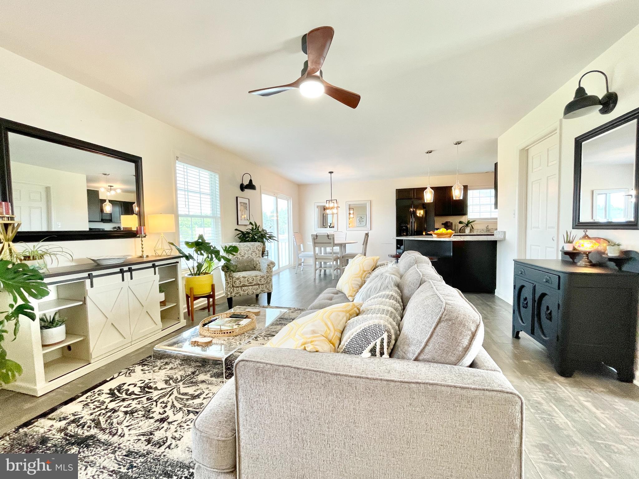 PEBBLE RIDGE - Residential