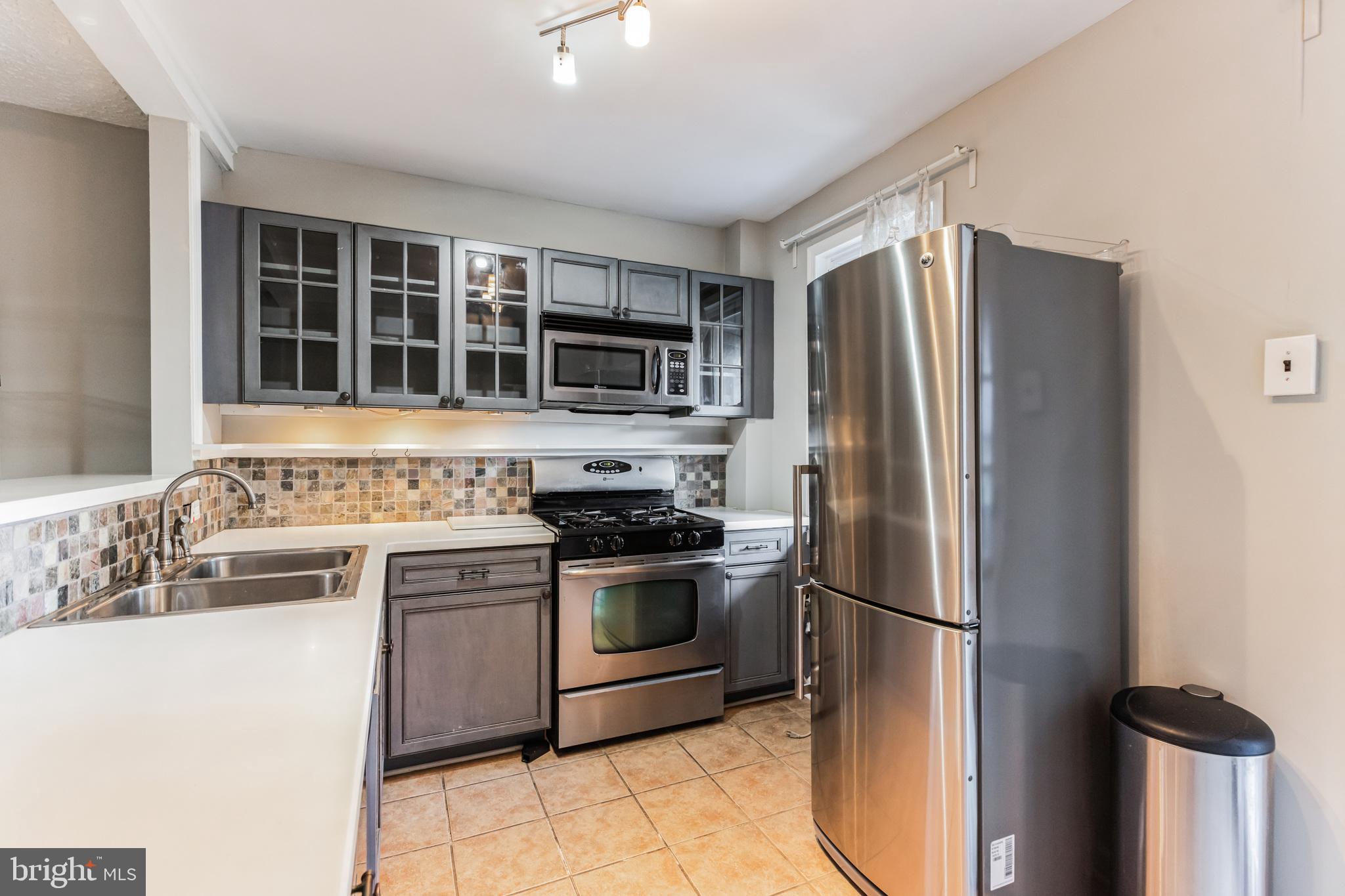 HAMPDEN HISTORIC DISTRICT - Residential