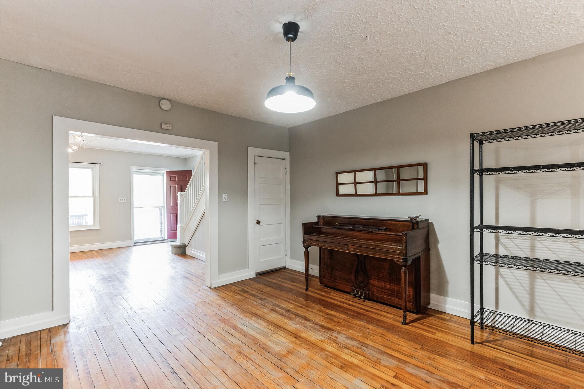 HAMPDEN HISTORIC DISTRICT - Residential