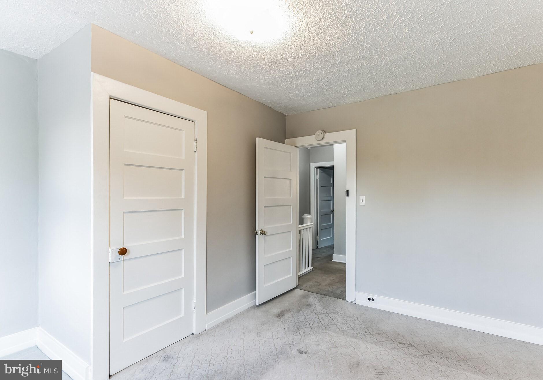 HAMPDEN HISTORIC DISTRICT - Residential