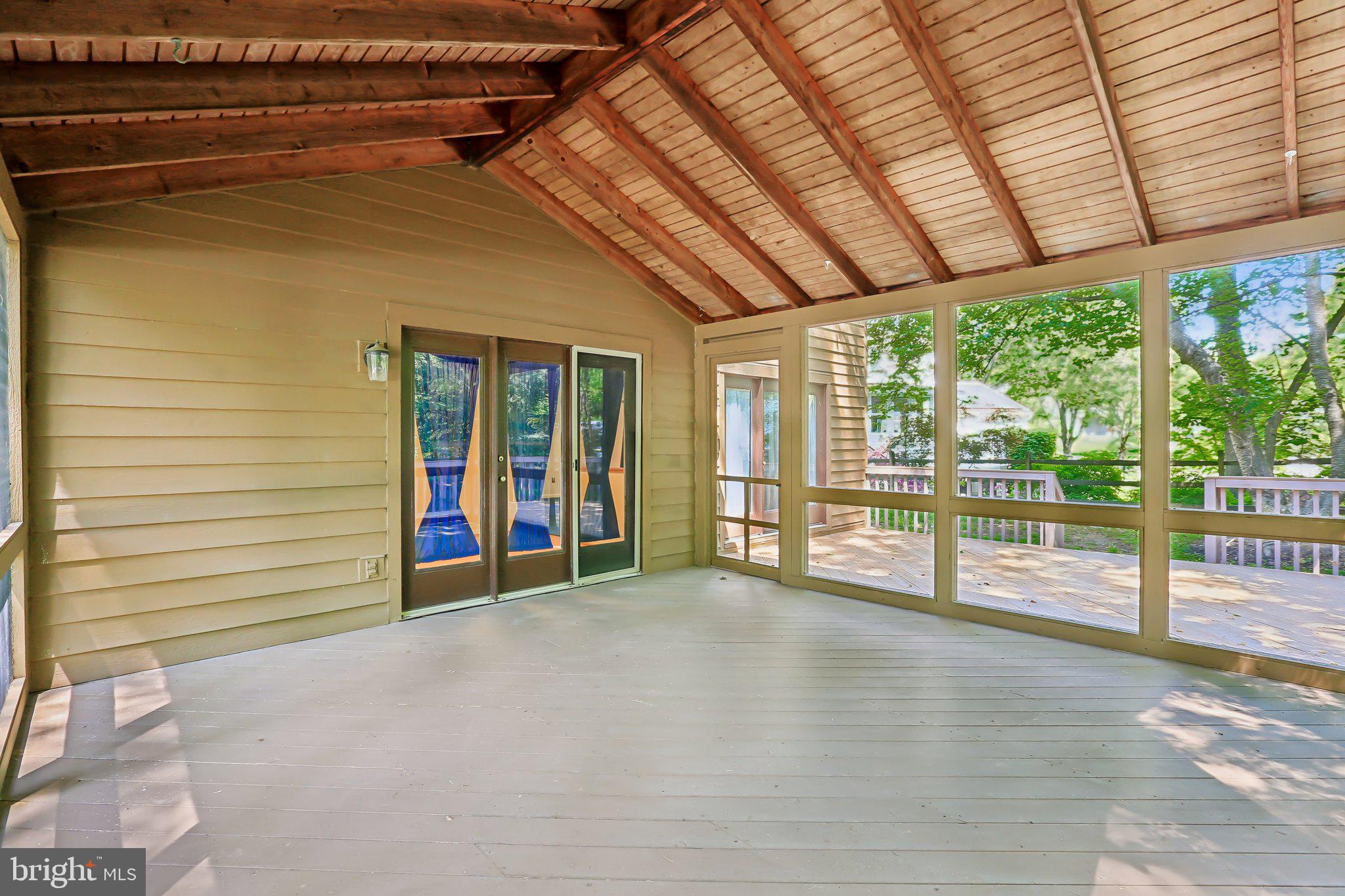 HICKORY RIDGE - Residential