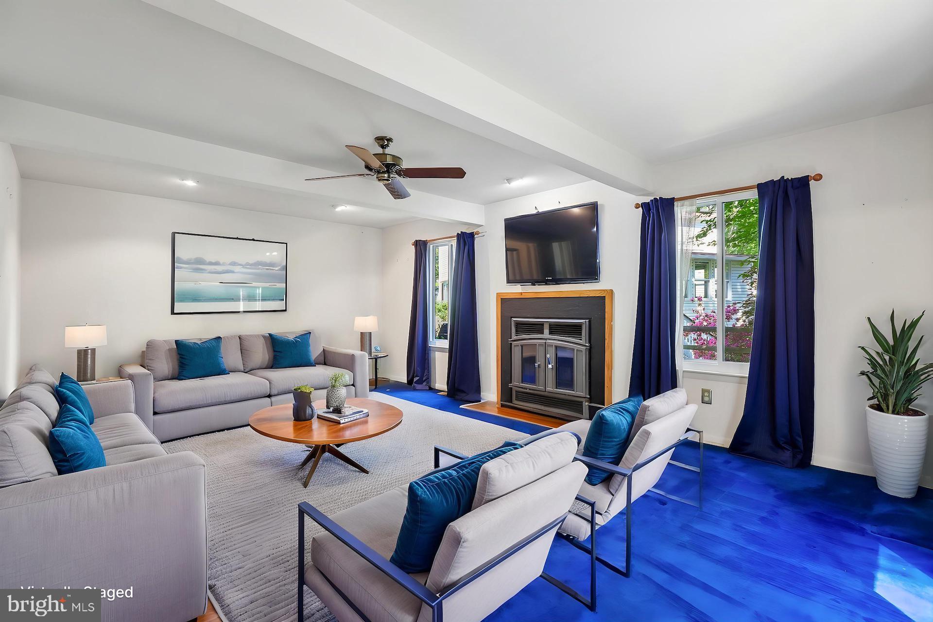 HICKORY RIDGE - Residential