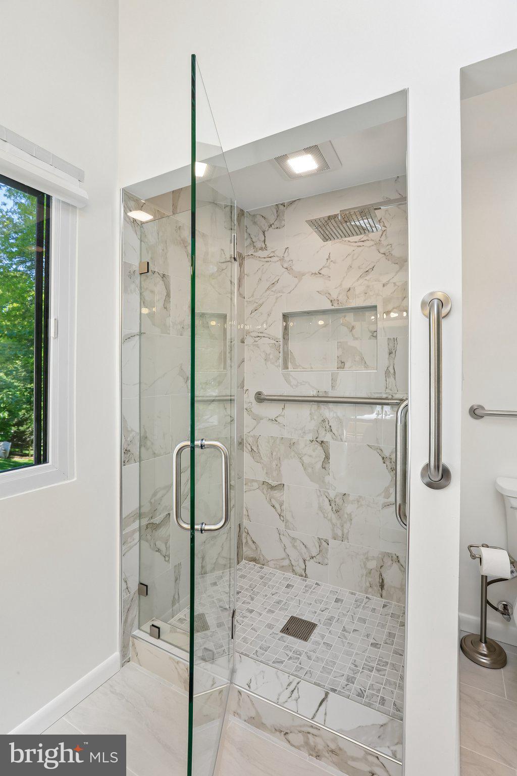 HICKORY RIDGE - Residential