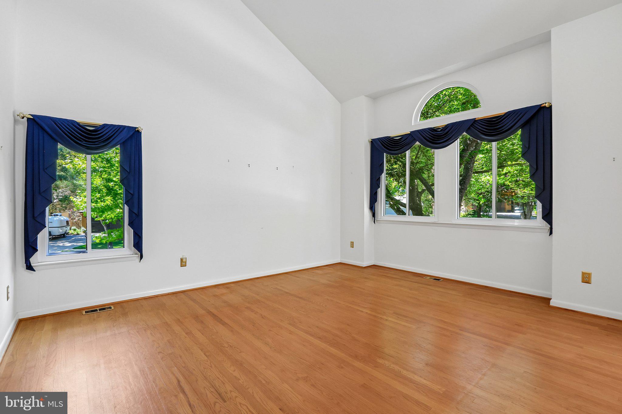 HICKORY RIDGE - Residential