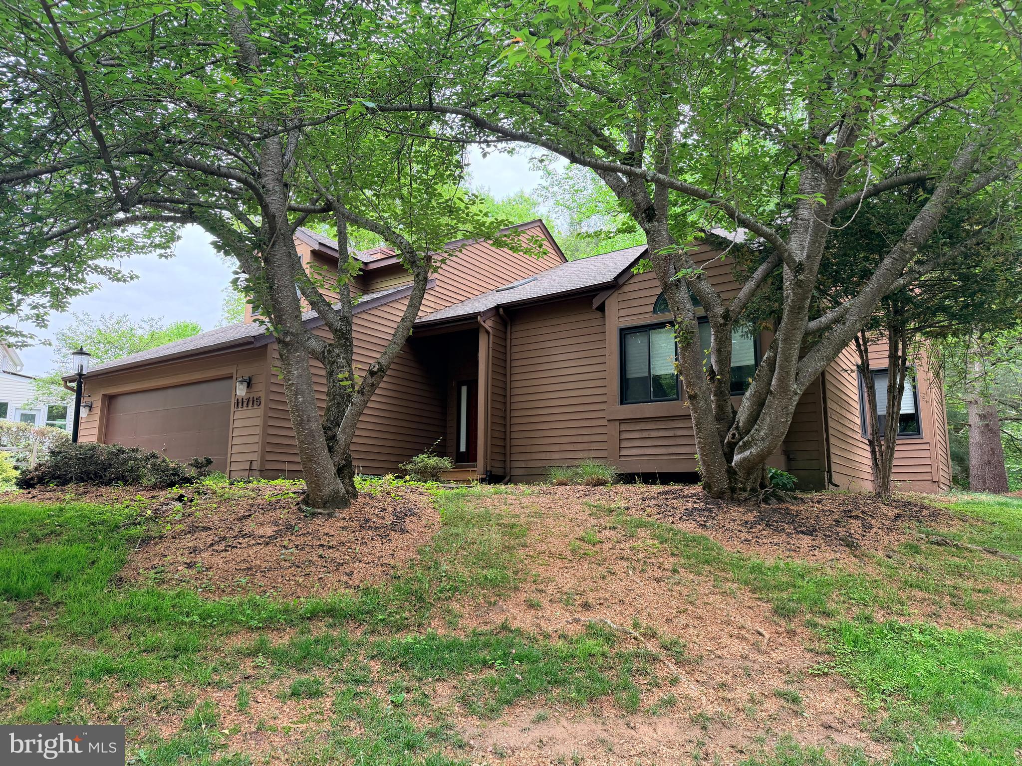 11715 LIGHTFALL COURT