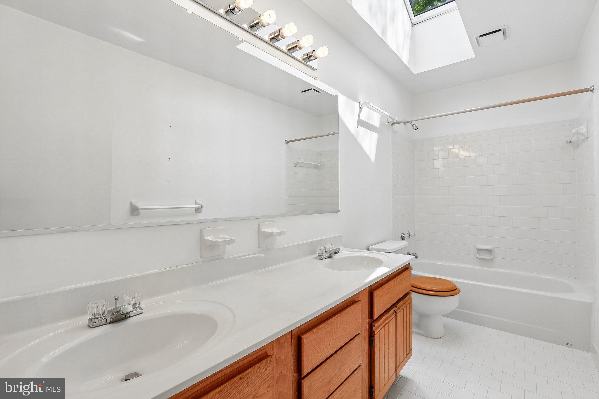 HICKORY RIDGE - Residential