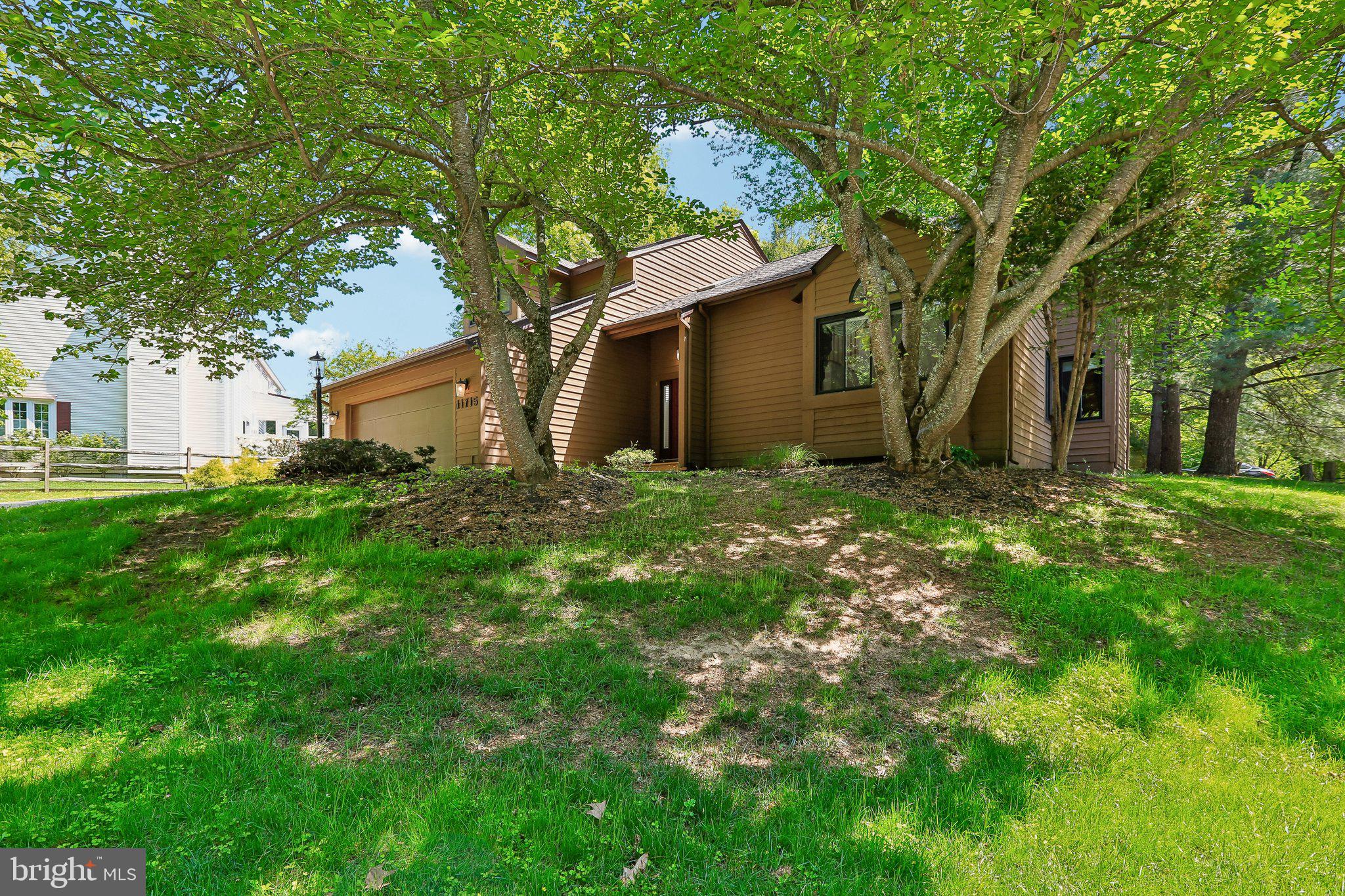11715 LIGHTFALL COURT