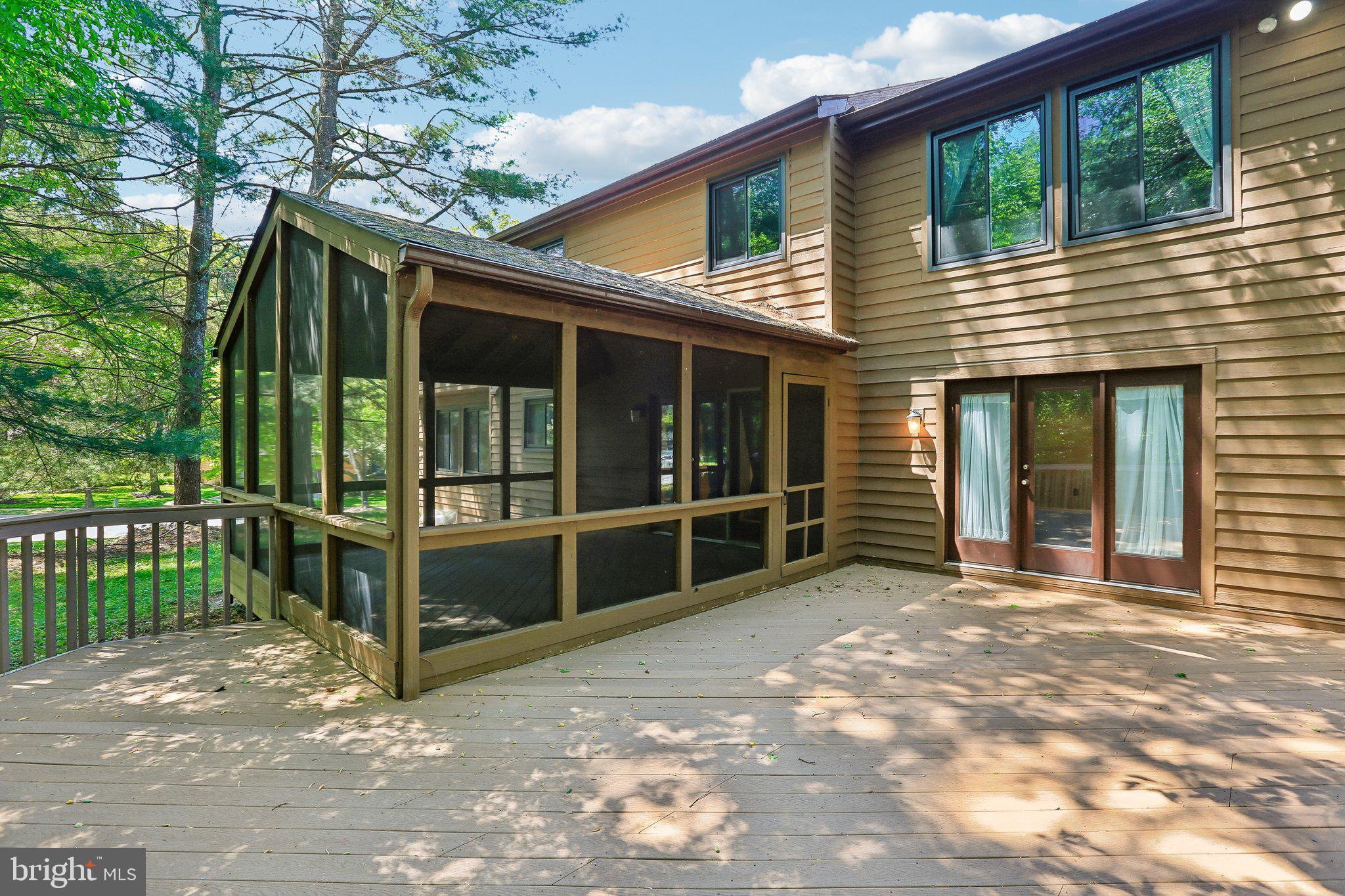 HICKORY RIDGE - Residential