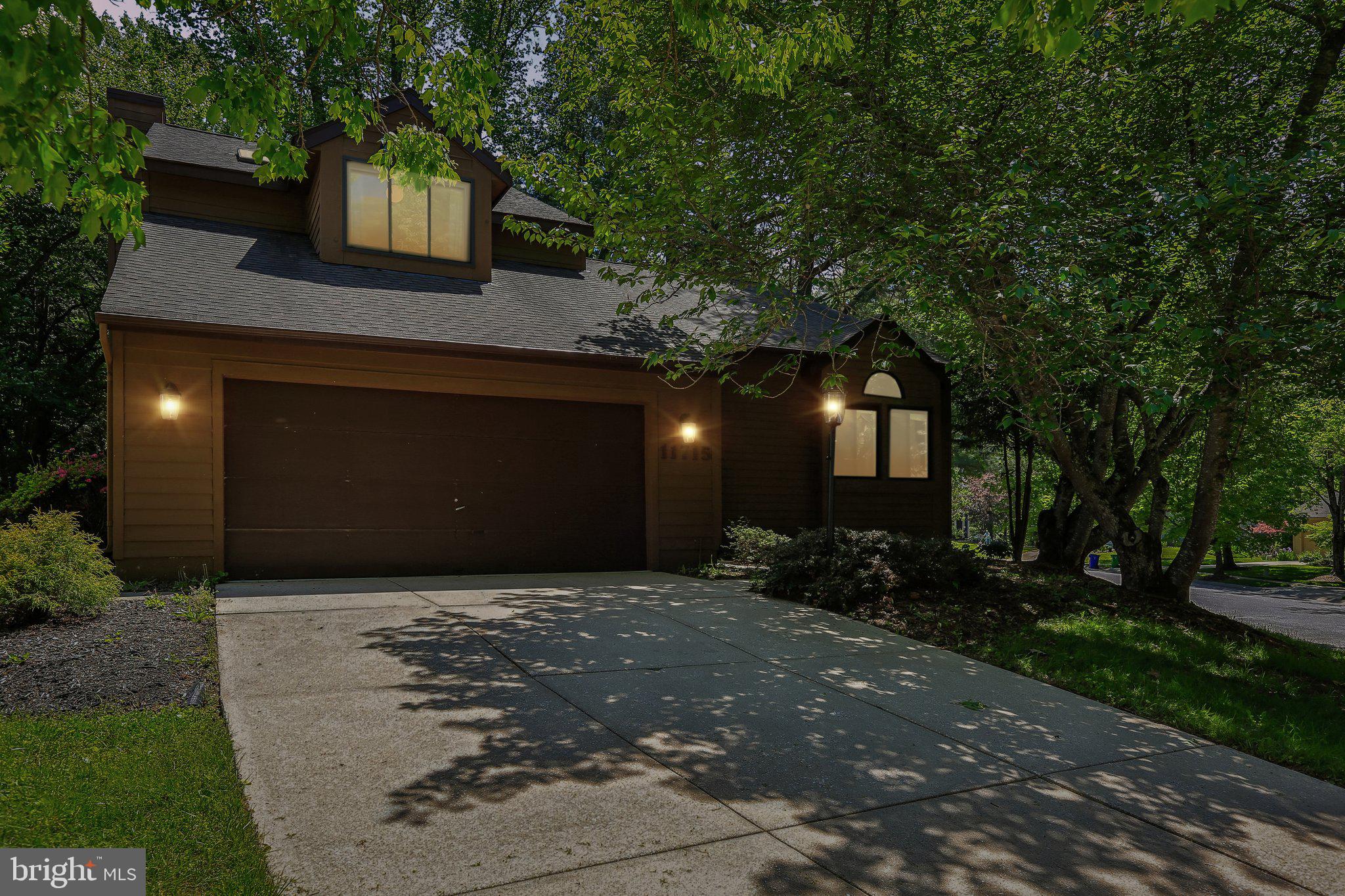 HICKORY RIDGE - Residential