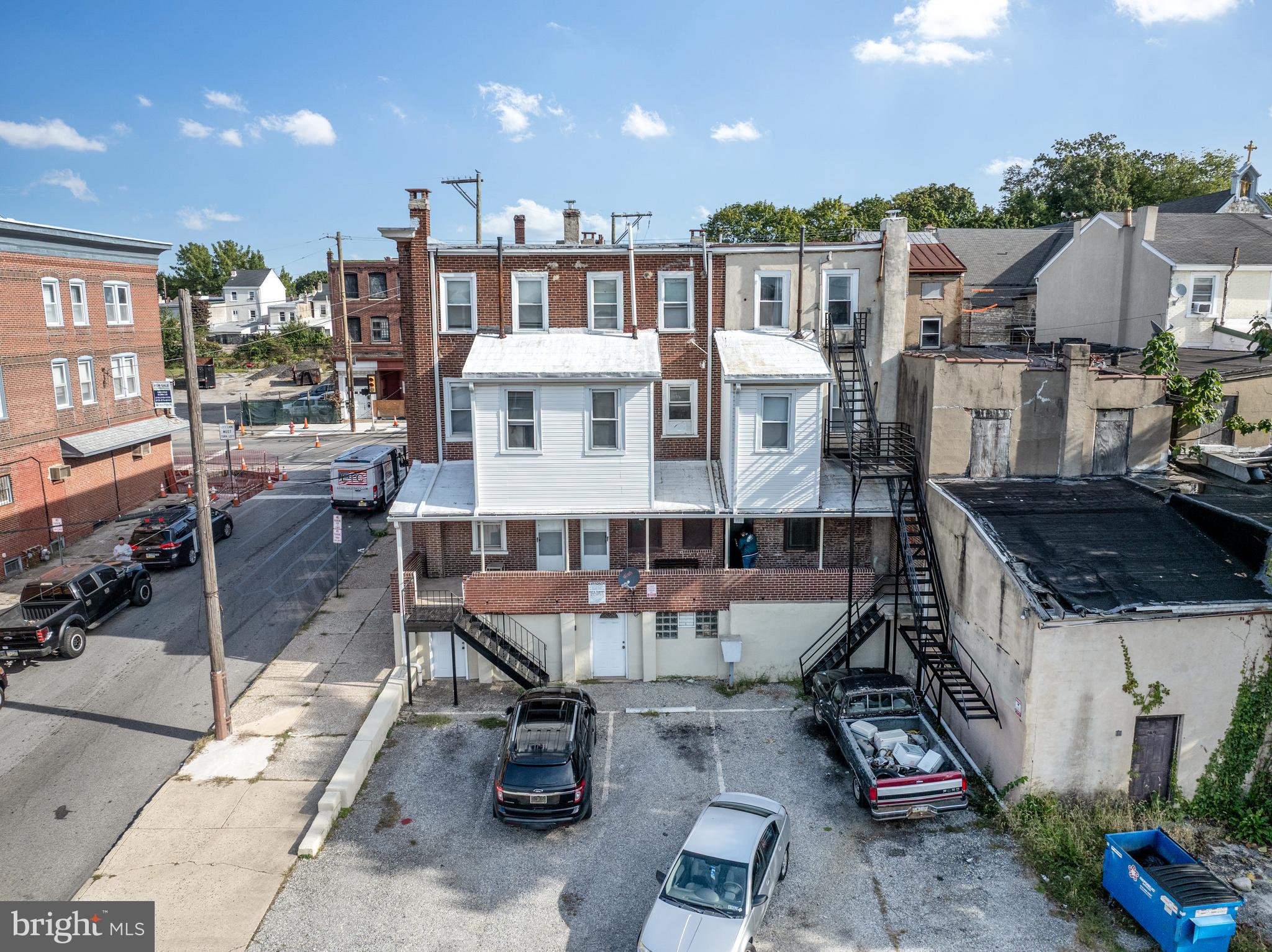 400 E MAIN STREET 404