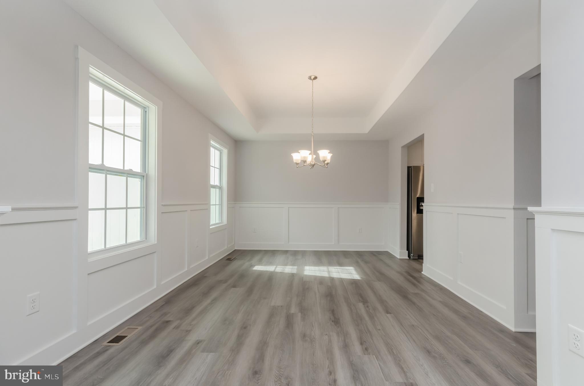 PEMBROKE GROVE - Residential