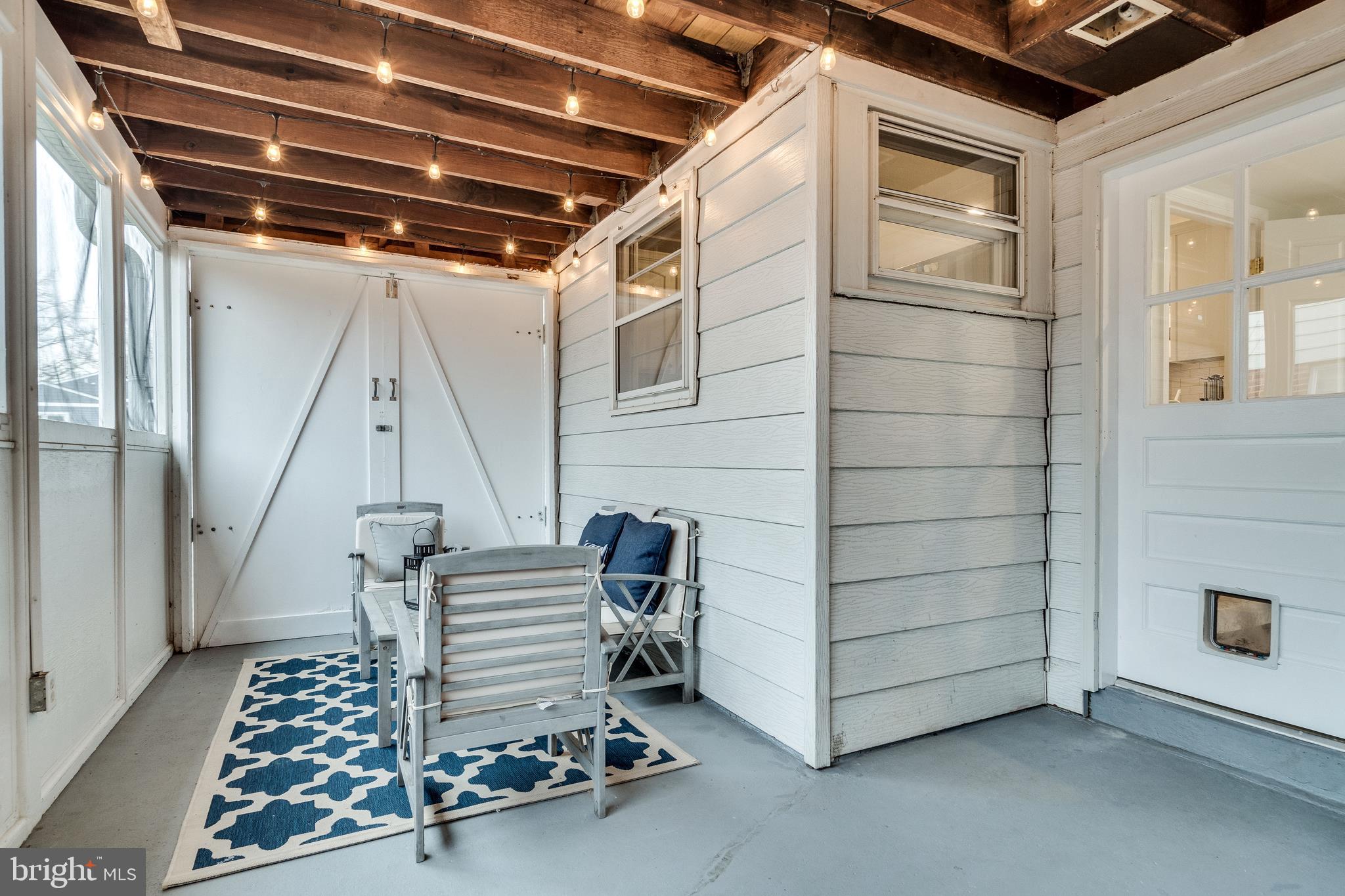 BUCKNELL MANOR - Residential