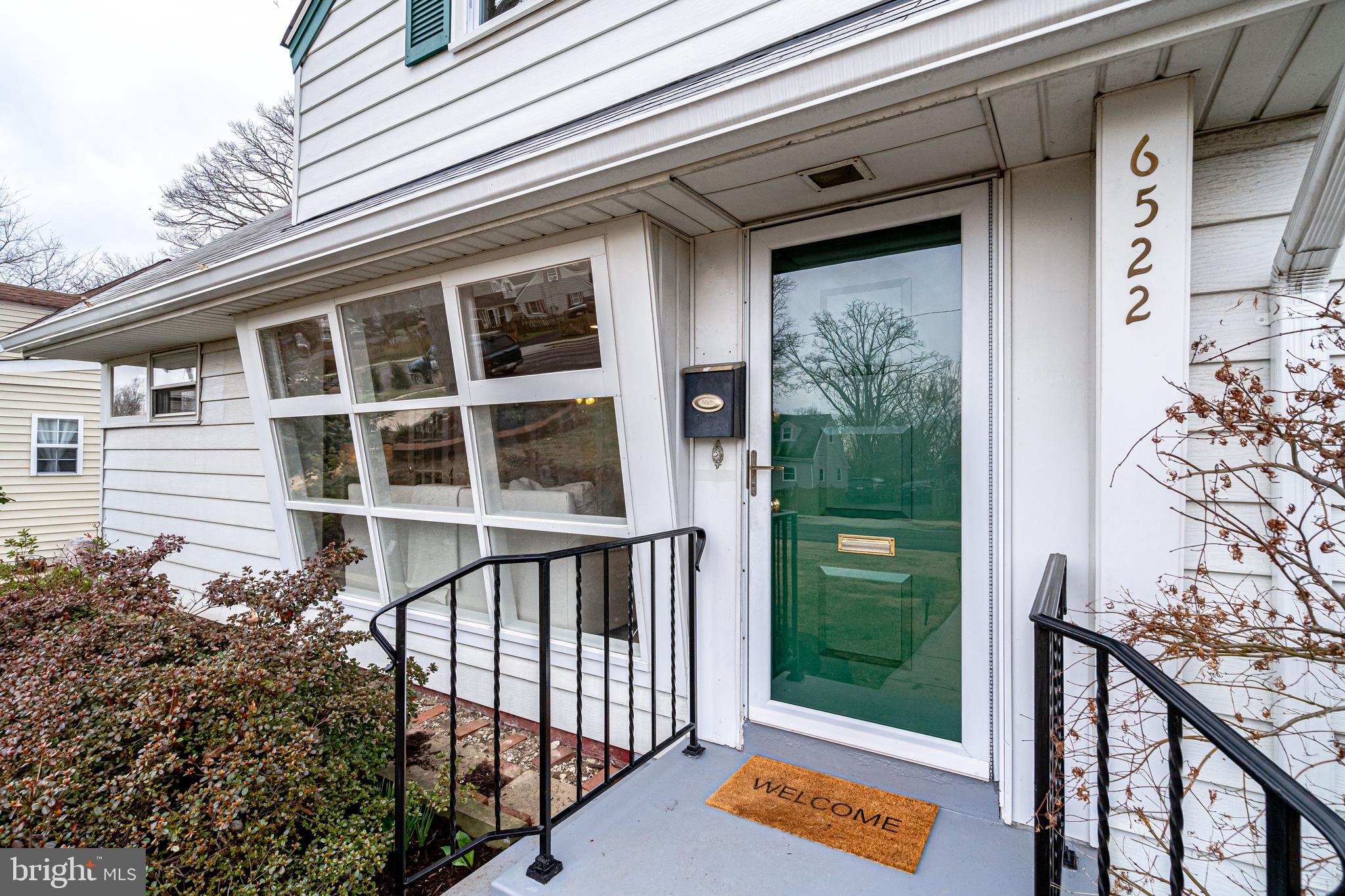 BUCKNELL MANOR - Residential