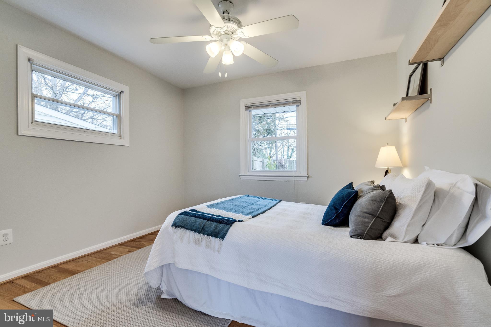 BUCKNELL MANOR - Residential