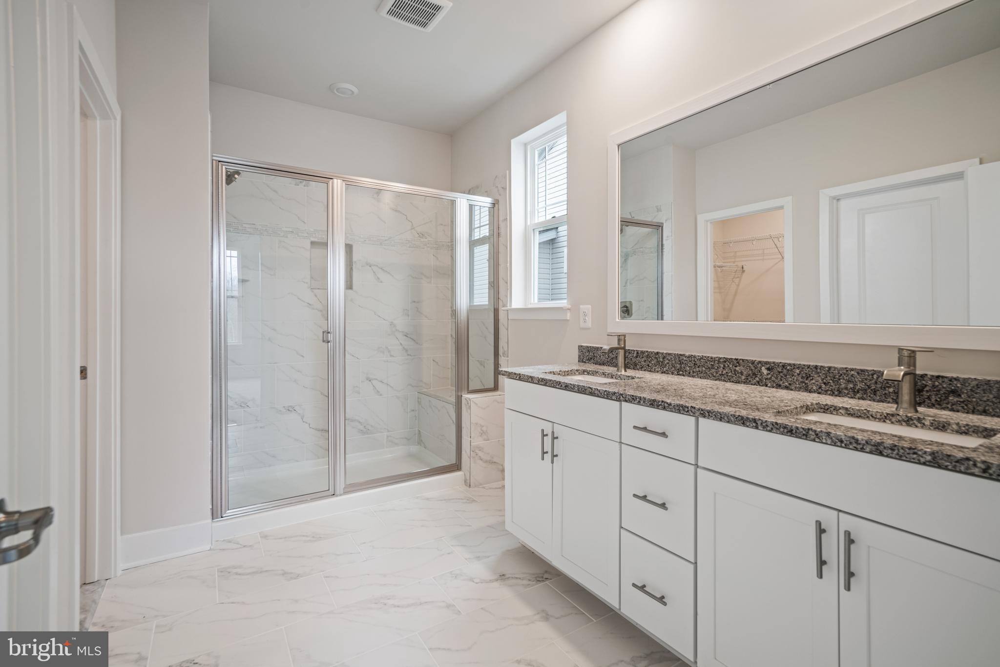 ST. CHARLES - Residential