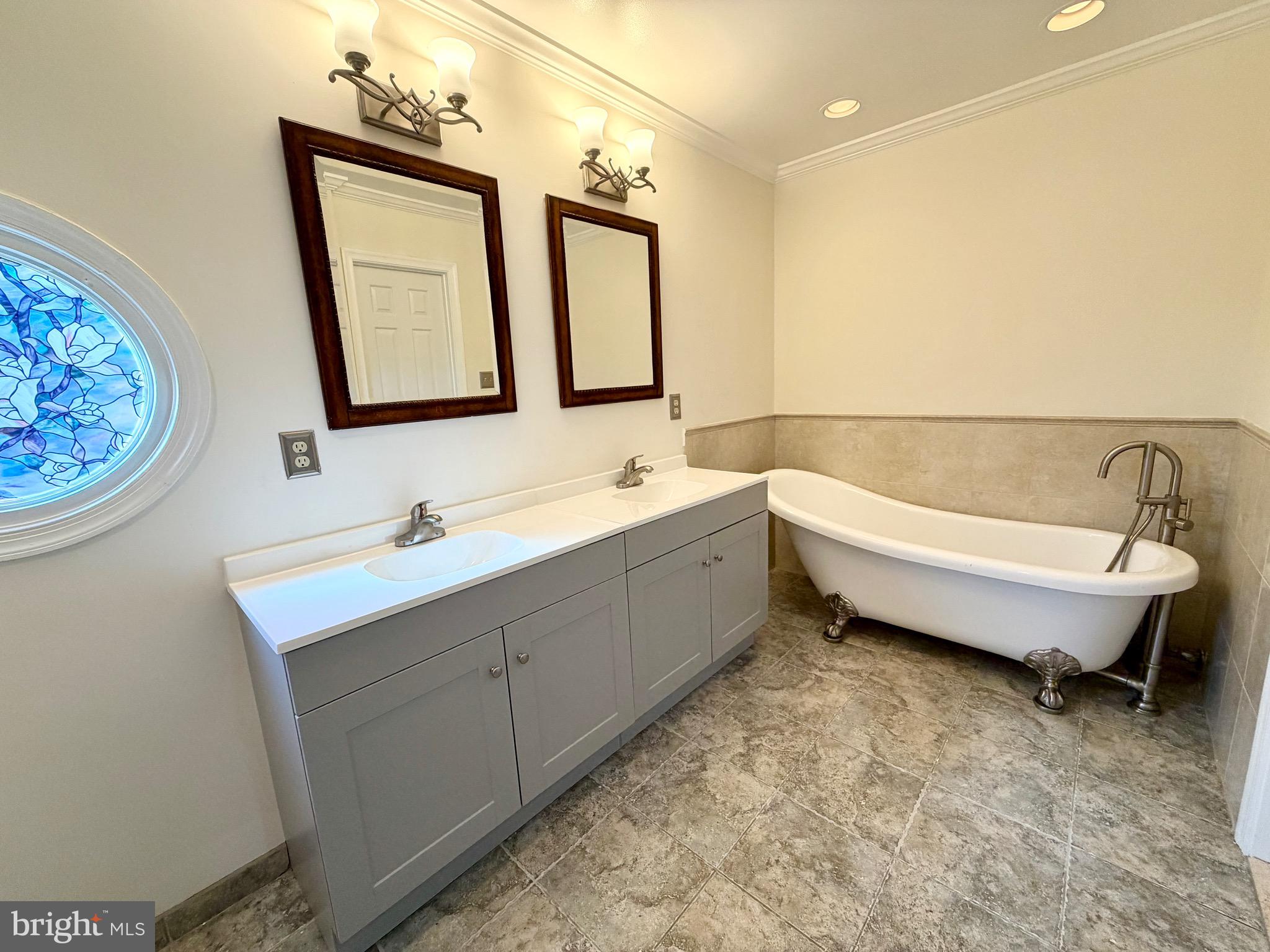 LIFESTYLE AT SULLY STATION - Residential