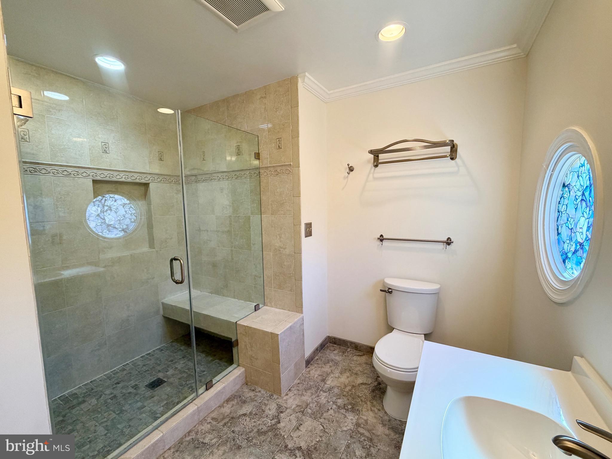 LIFESTYLE AT SULLY STATION - Residential