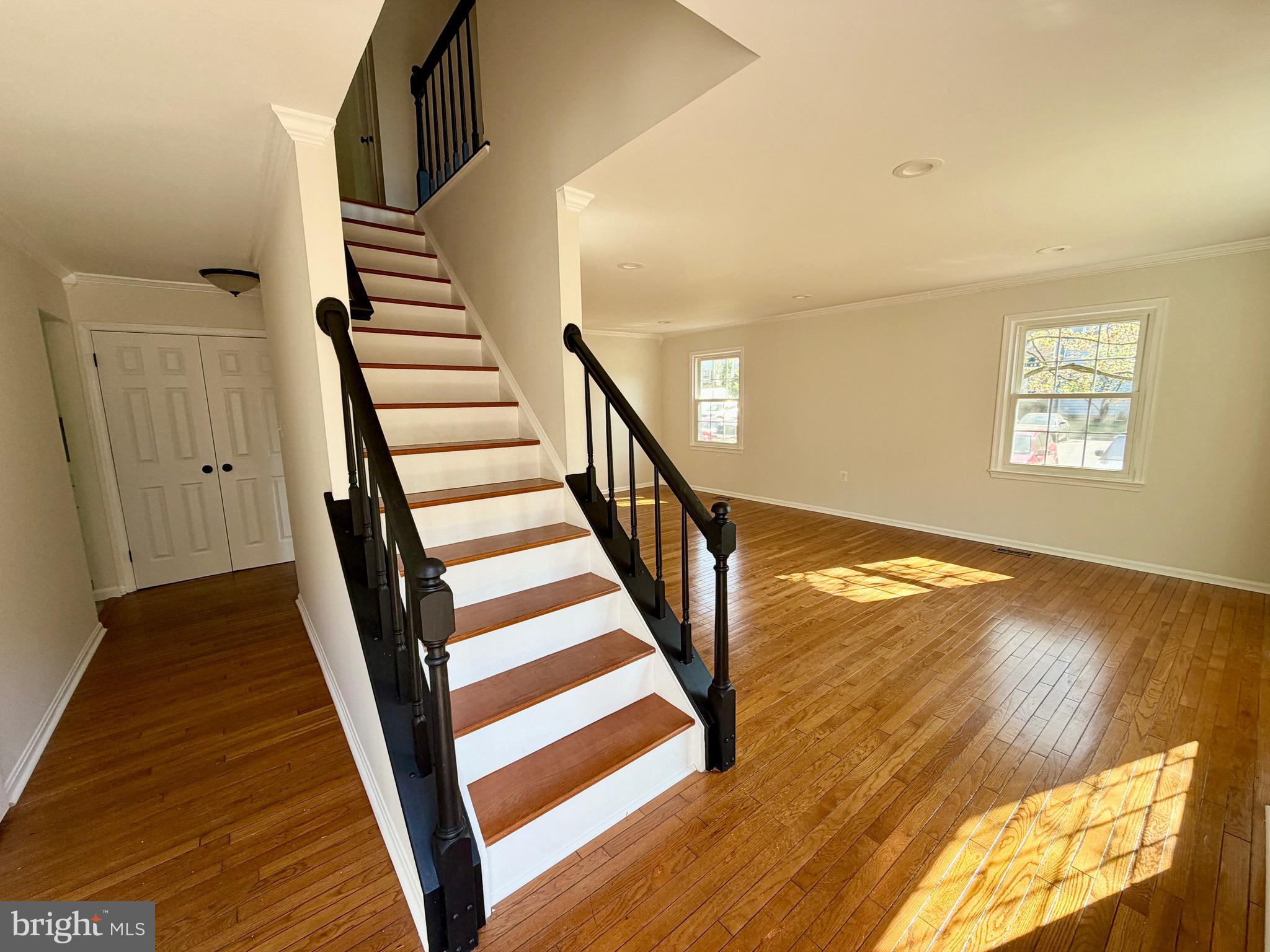 LIFESTYLE AT SULLY STATION - Residential