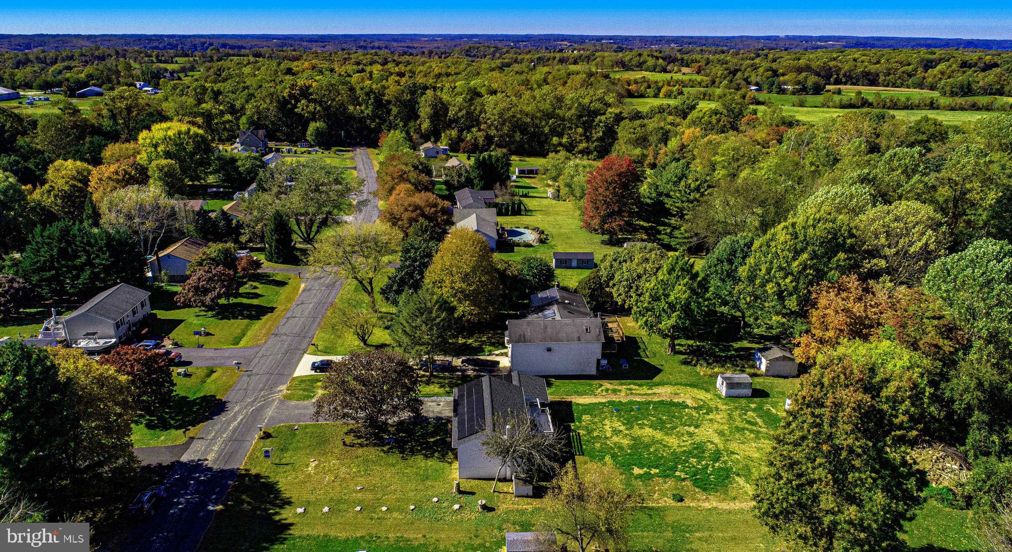 HONEYSUCKLE HOLLOW - Residential