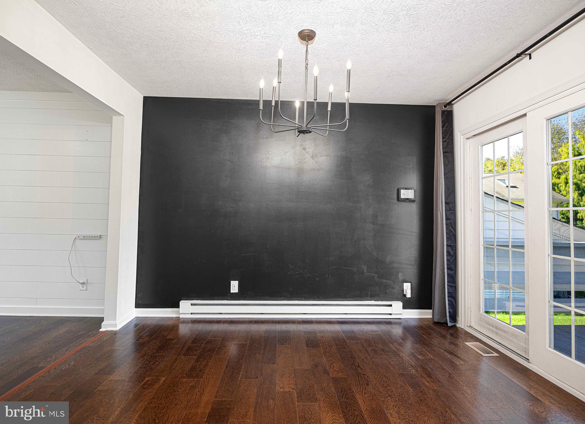 HONEYSUCKLE HOLLOW - Residential